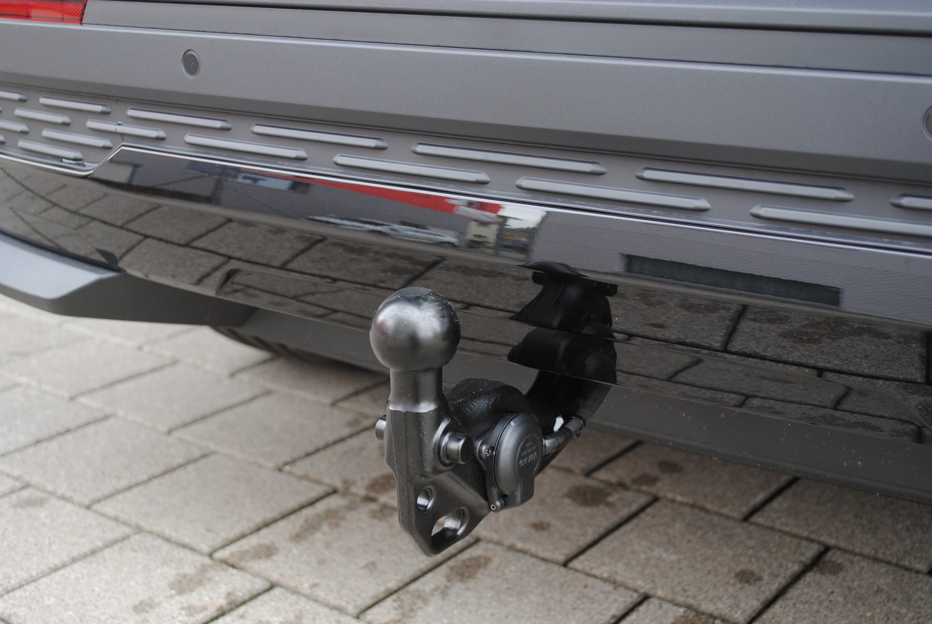 SKODA Elroq 85x Sportline 4x4-image-27