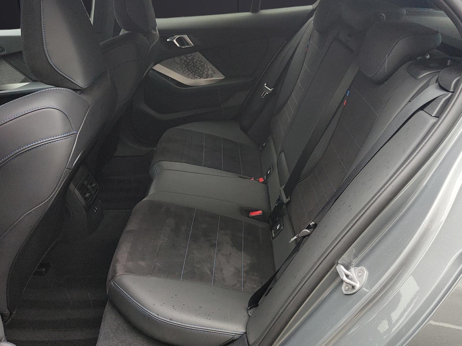 BMW 1er Reihe F70 123 xDrive-image-17