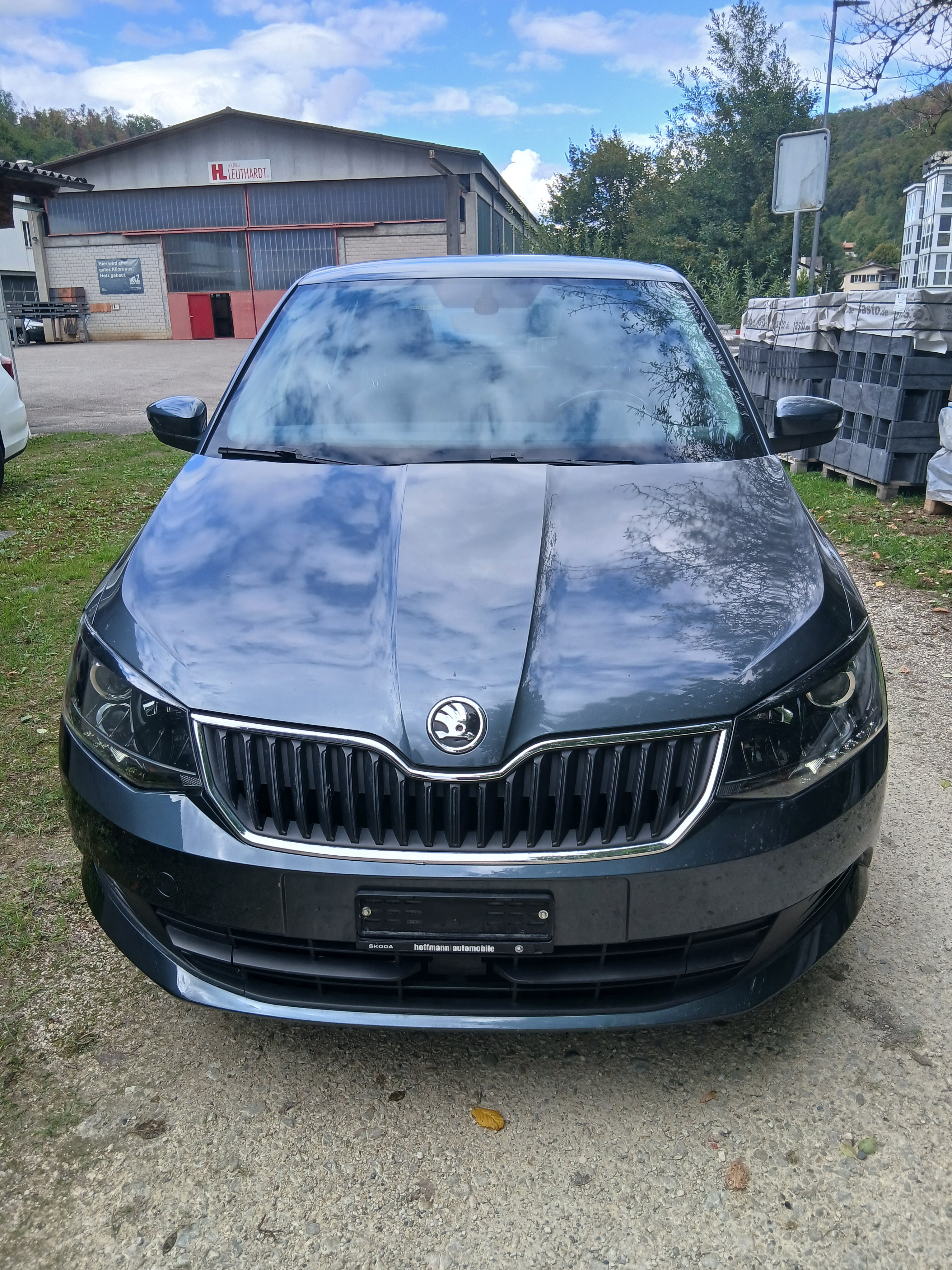 Car photo