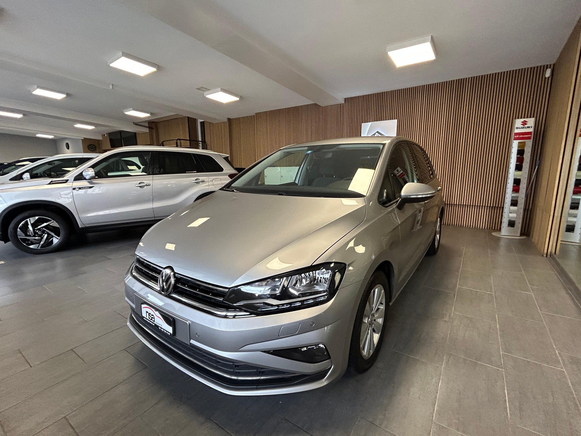 VW Golf VII Sportsvan 1.5 TSI 150 Comfortline DSG-image-3