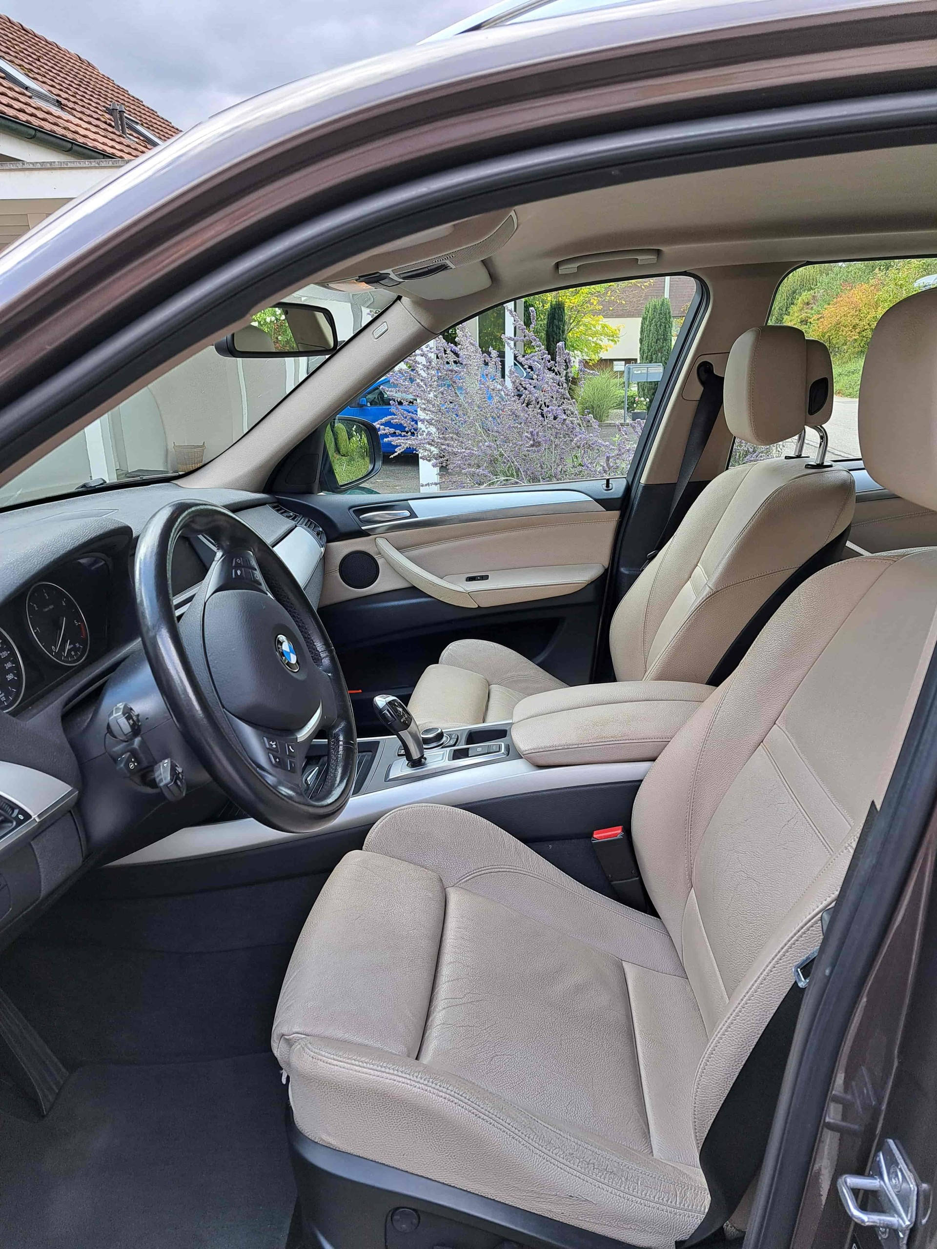 BMW 30d xDrive-image-3