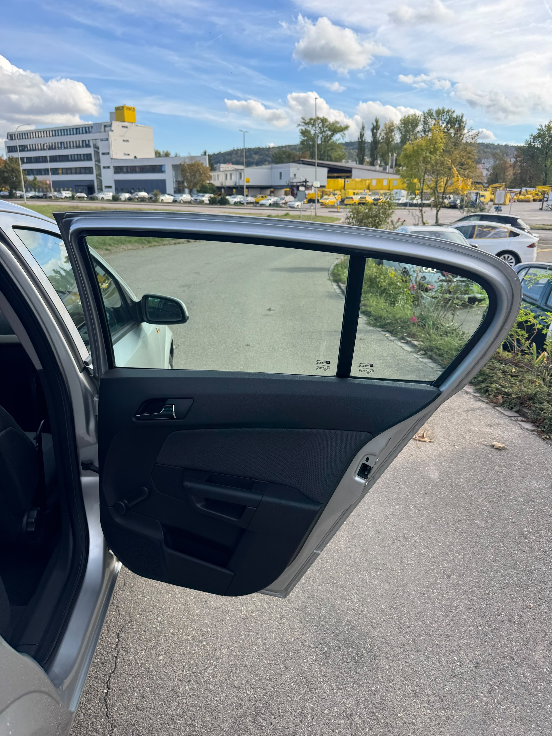 OPEL Astra 1.6i 16V Enjoy Mit MFK Frischen Zahnriemensatz und Service-image-17