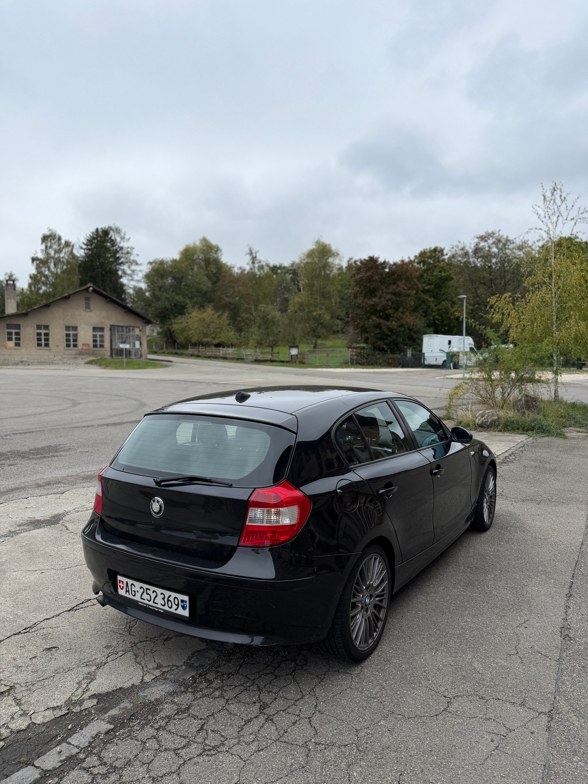 BMW 120-image-6