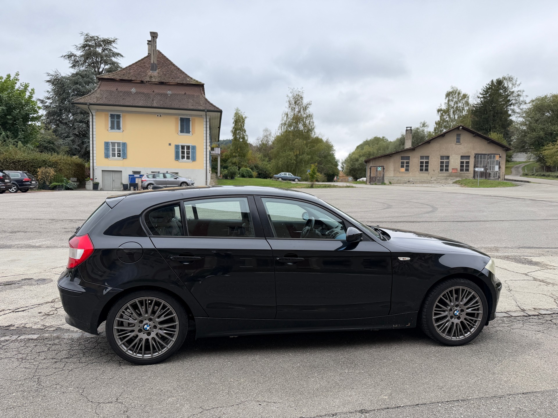 BMW 120-image-7