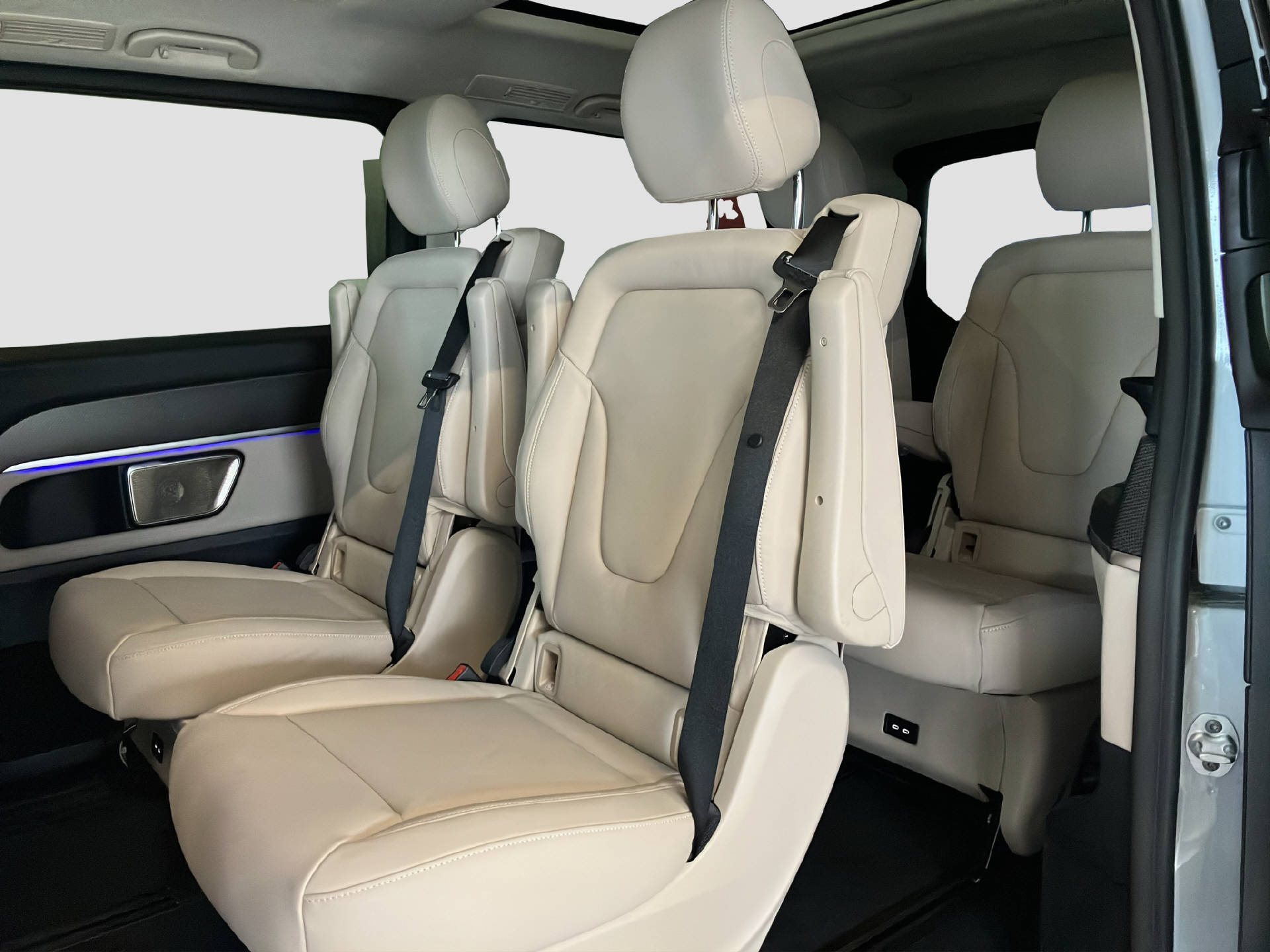 MERCEDES-BENZ V 300 d Exclusive L Swiss Edit. 4MATIC-image-13