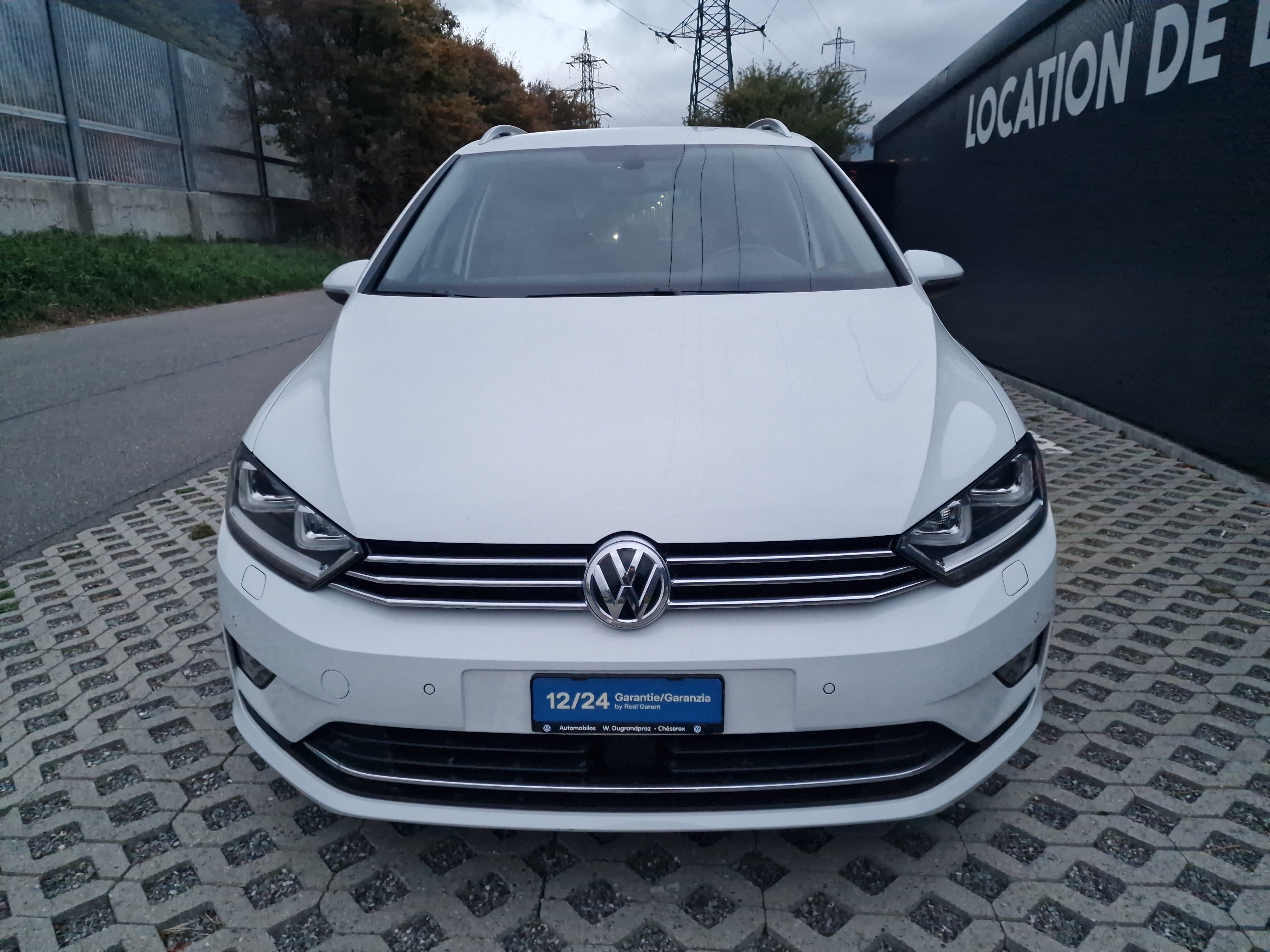 Car photo