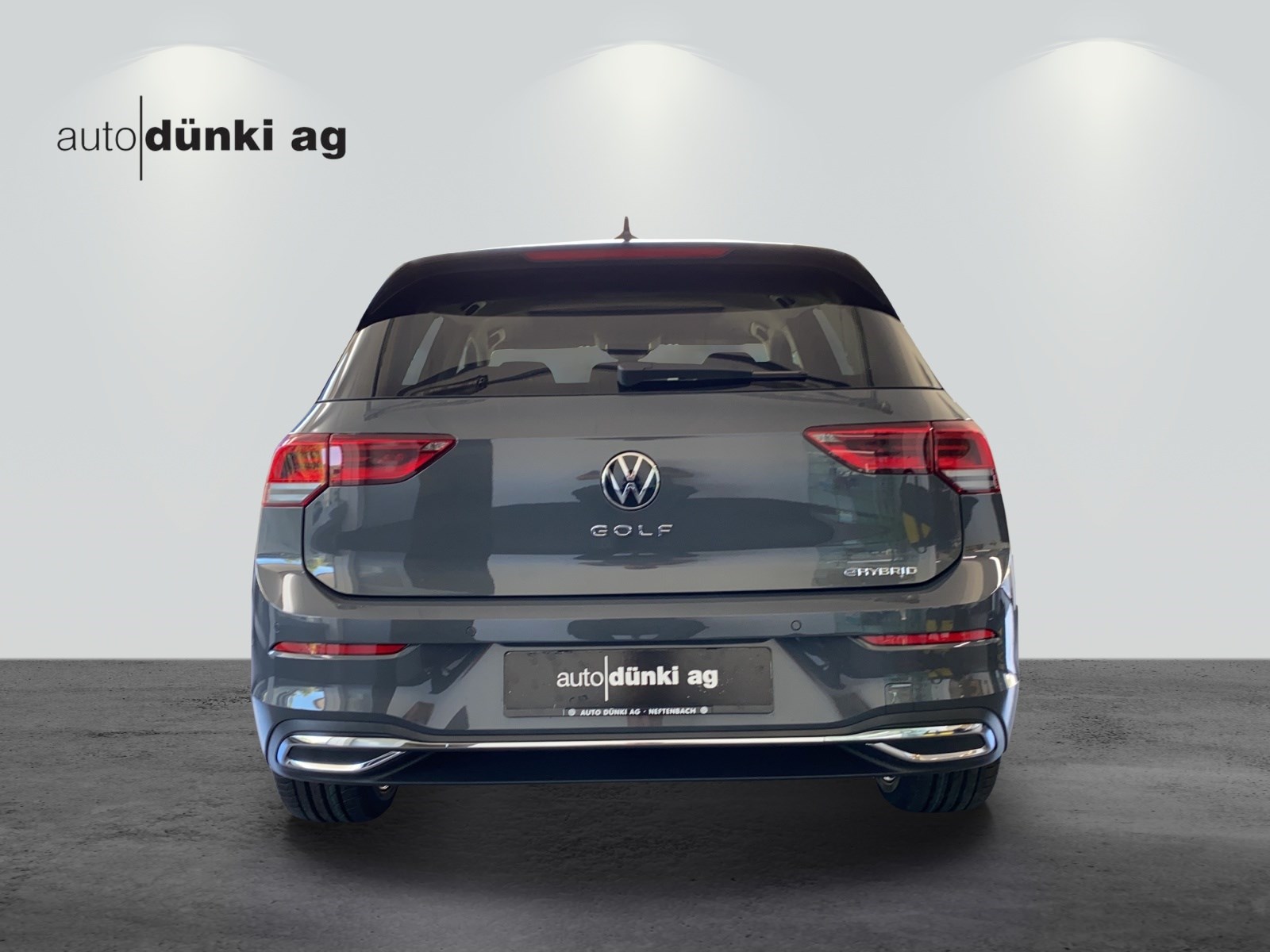 VW Golf 1.4 TSI PHEV Selection-image-2