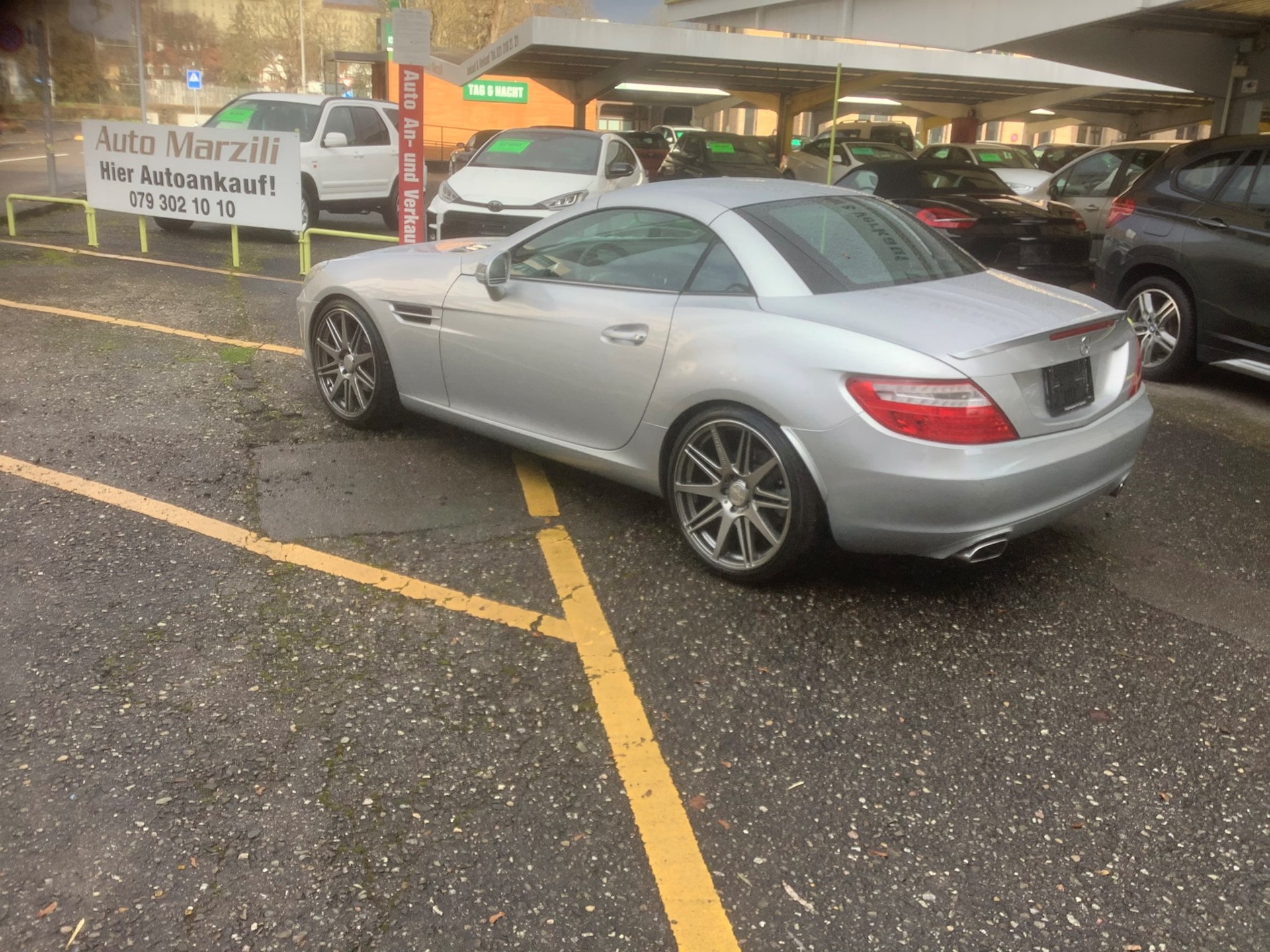 MERCEDES-BENZ SLK 200 7G-Tronic-image-15