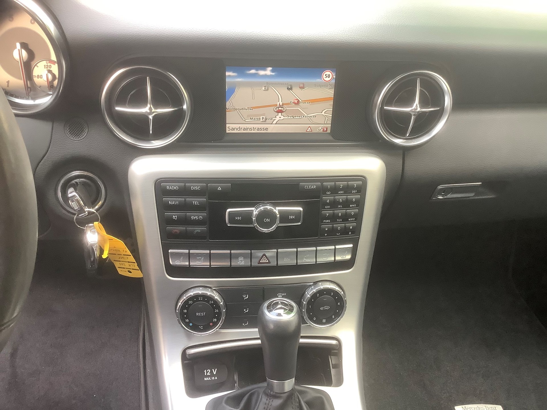 MERCEDES-BENZ SLK 200 7G-Tronic-image-8