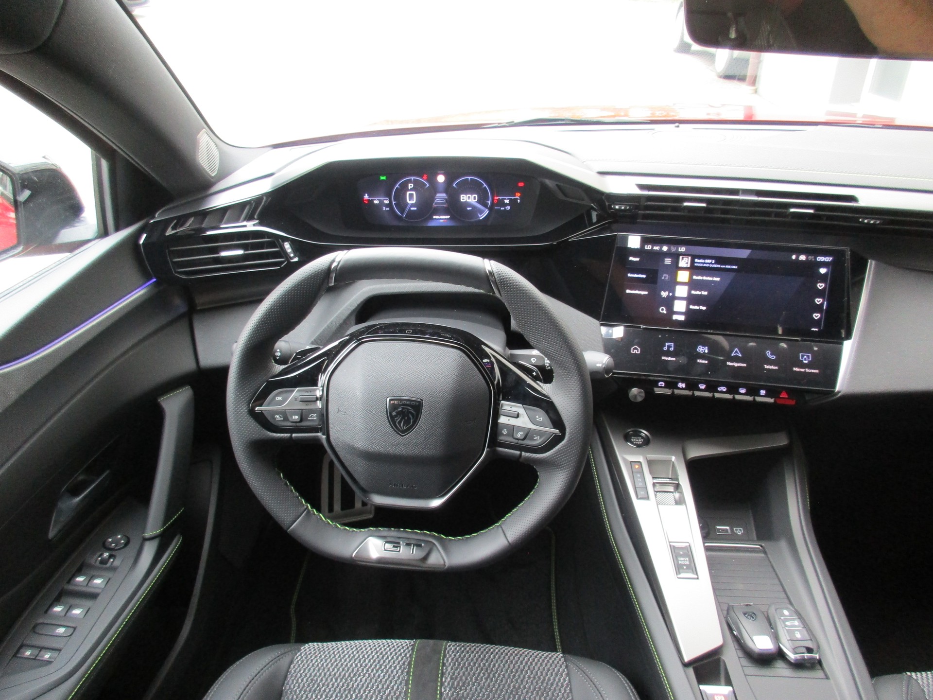 PEUGEOT 308 SW 1.5 BlueHDI GT EAT8-image-7