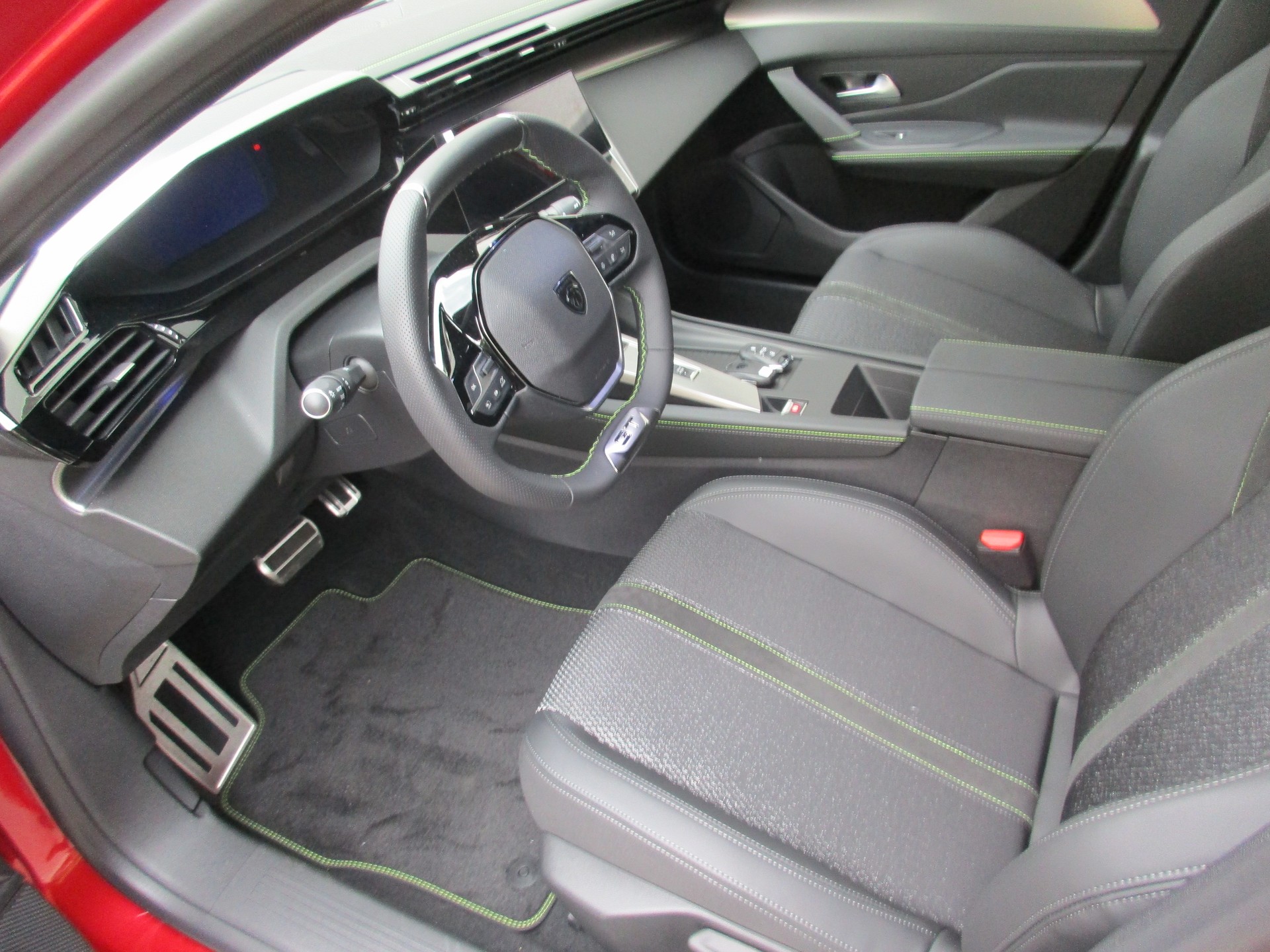 PEUGEOT 308 SW 1.5 BlueHDI GT EAT8-image-6