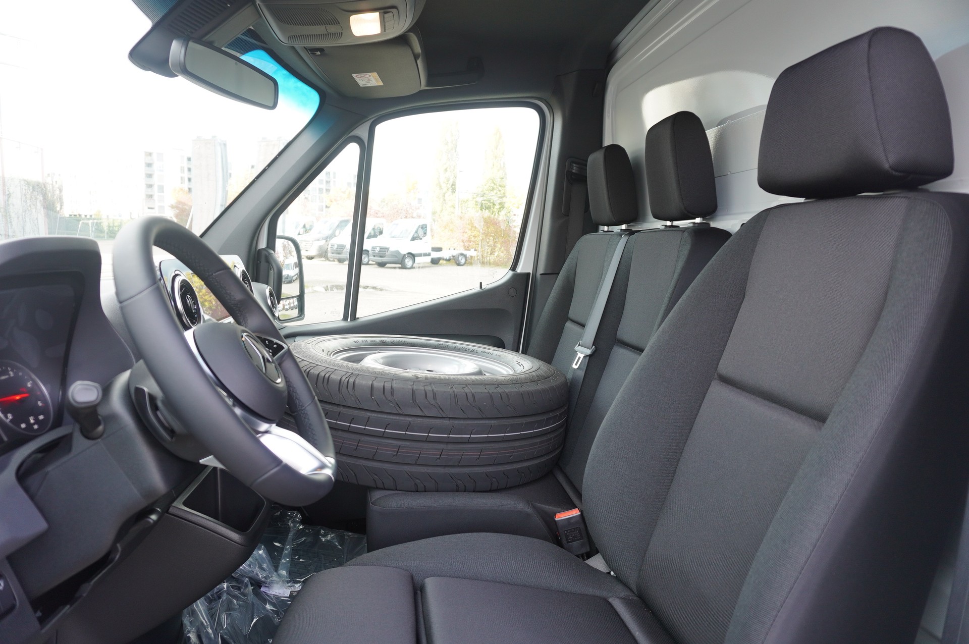 MERCEDES-BENZ Sprinter 319 CDI PRO CH 3665mm S Aut. 3-Seiten-Kipper-image-1