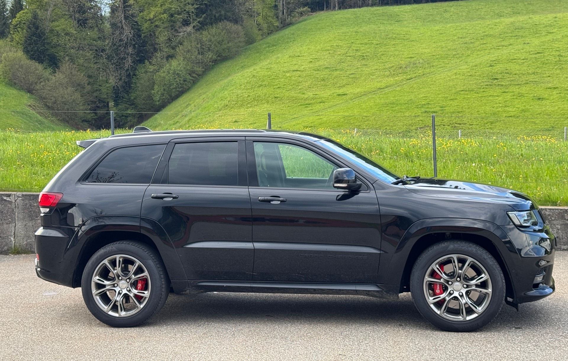 JEEP Grand Cherokee 6.4 V8 HEMI SRT8 Automatic-image-17