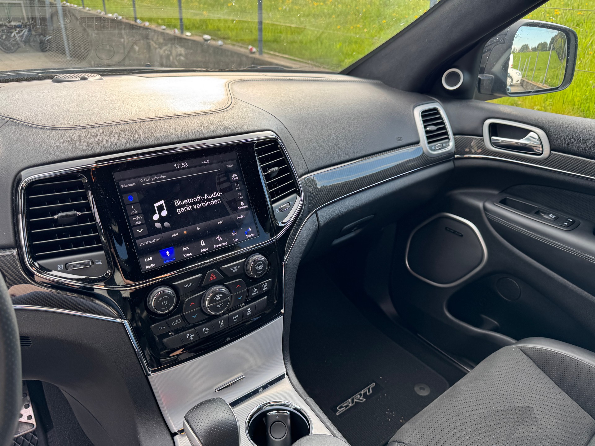 JEEP Grand Cherokee 6.4 V8 HEMI SRT8 Automatic-image-10