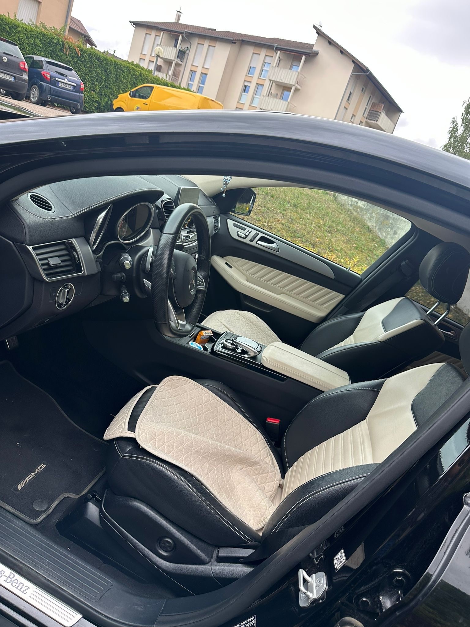 MERCEDES-BENZ GLE Coupé 350 d 4Matic 9G-Tronic-image-3