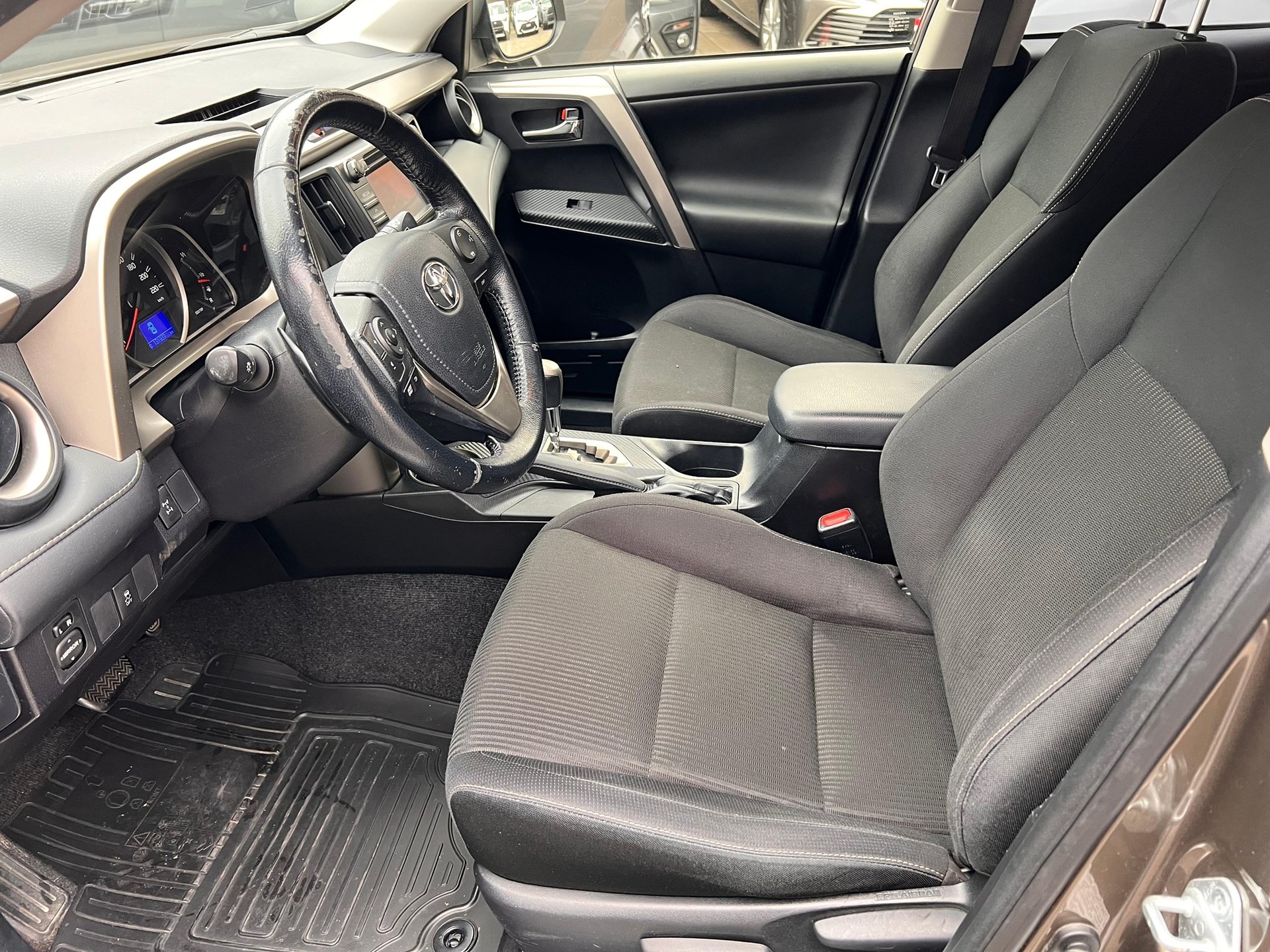 TOYOTA RAV-4 RAV4 2.0i VMa Sol MdS-image-7