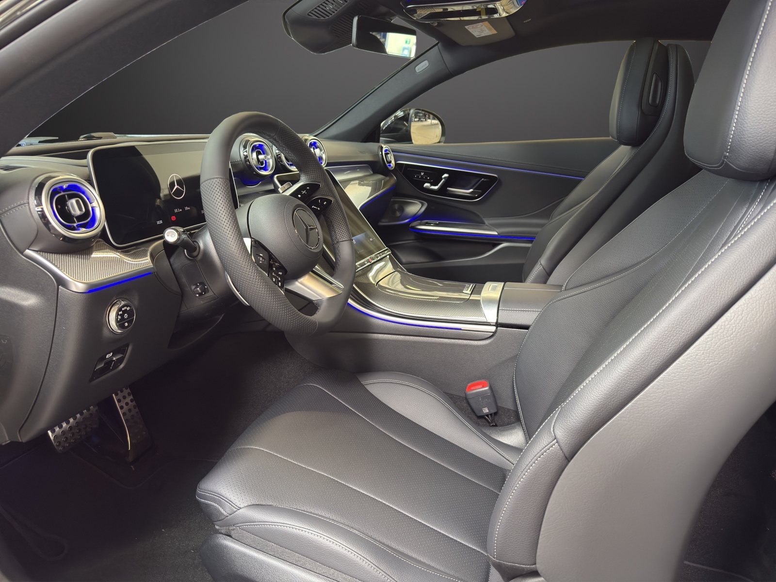 MERCEDES-BENZ CLE 300 Coupé 4Matic 9G-Tronic-image-9