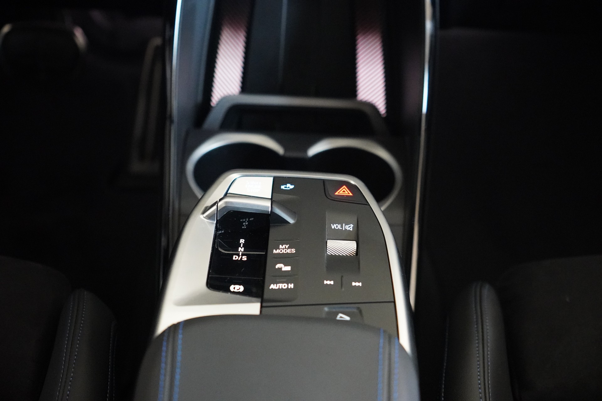 BMW X2 xDrive 20d 48V M Sport Pro-image-19