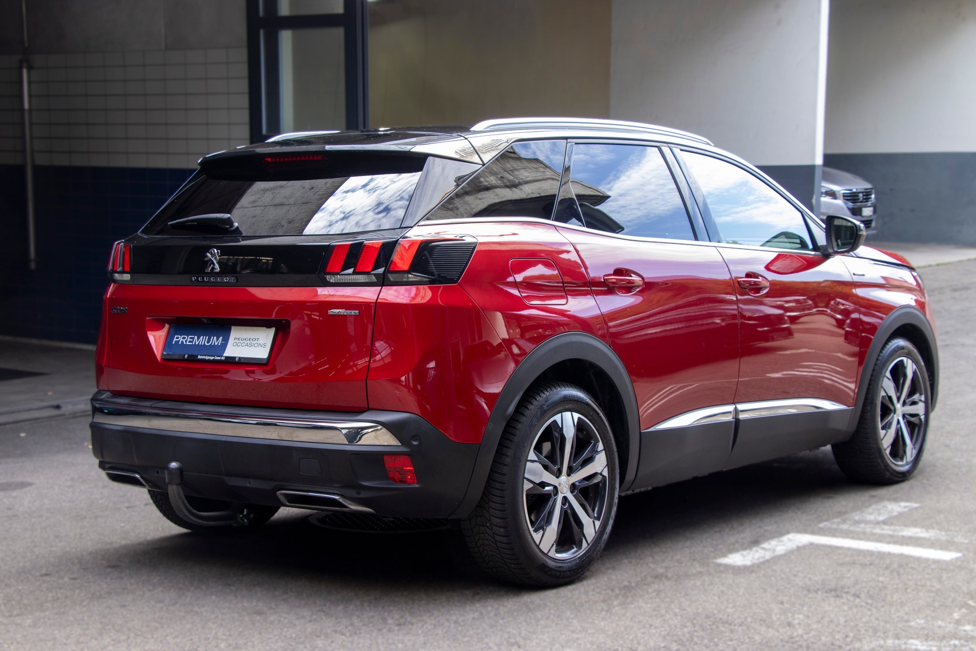 PEUGEOT 3008 1.5 BlueHDi GT Line EAT-image-2