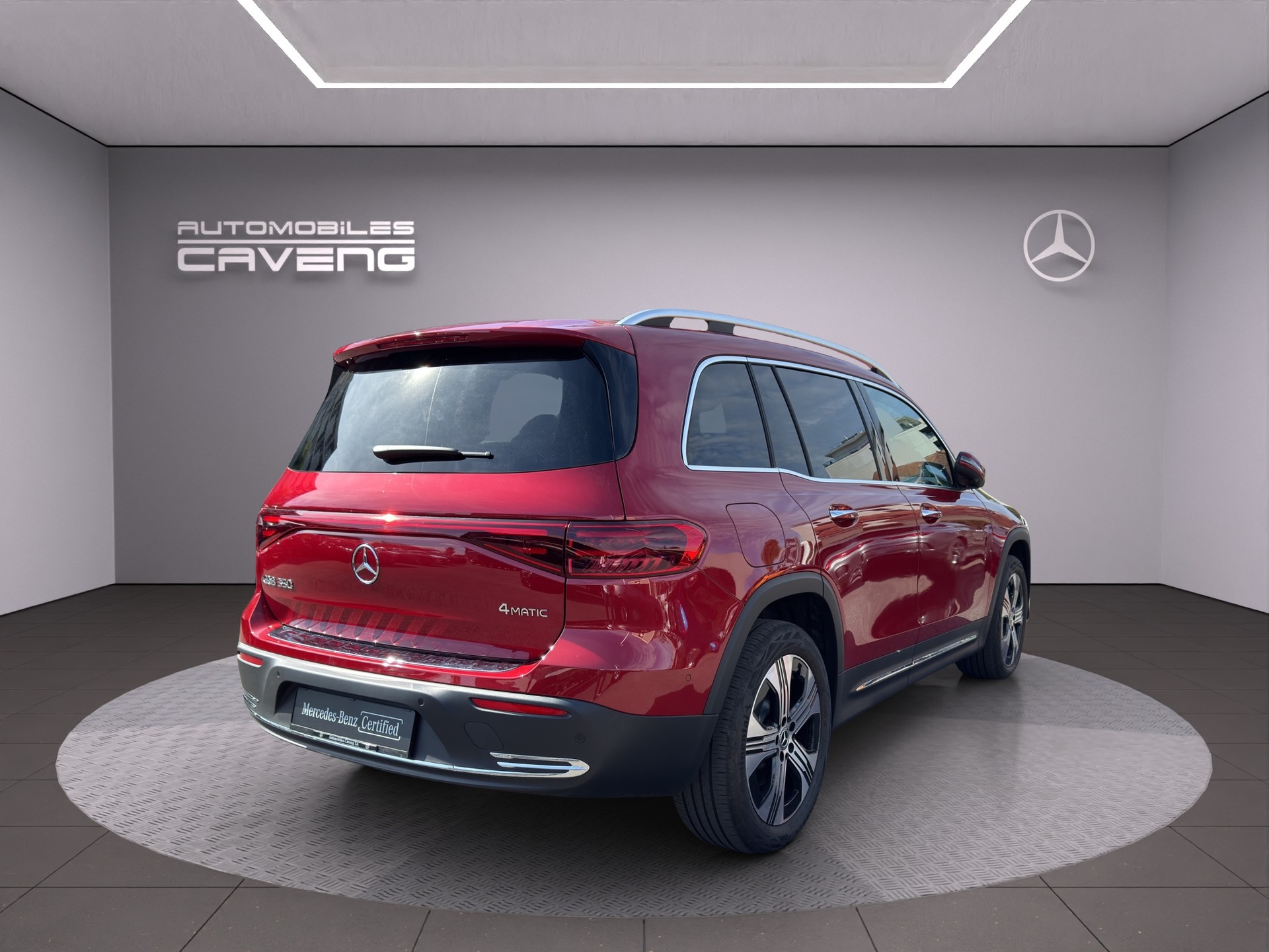 MERCEDES-BENZ EQB 350 66,5 kWh 4Matic Swiss Star-image-4