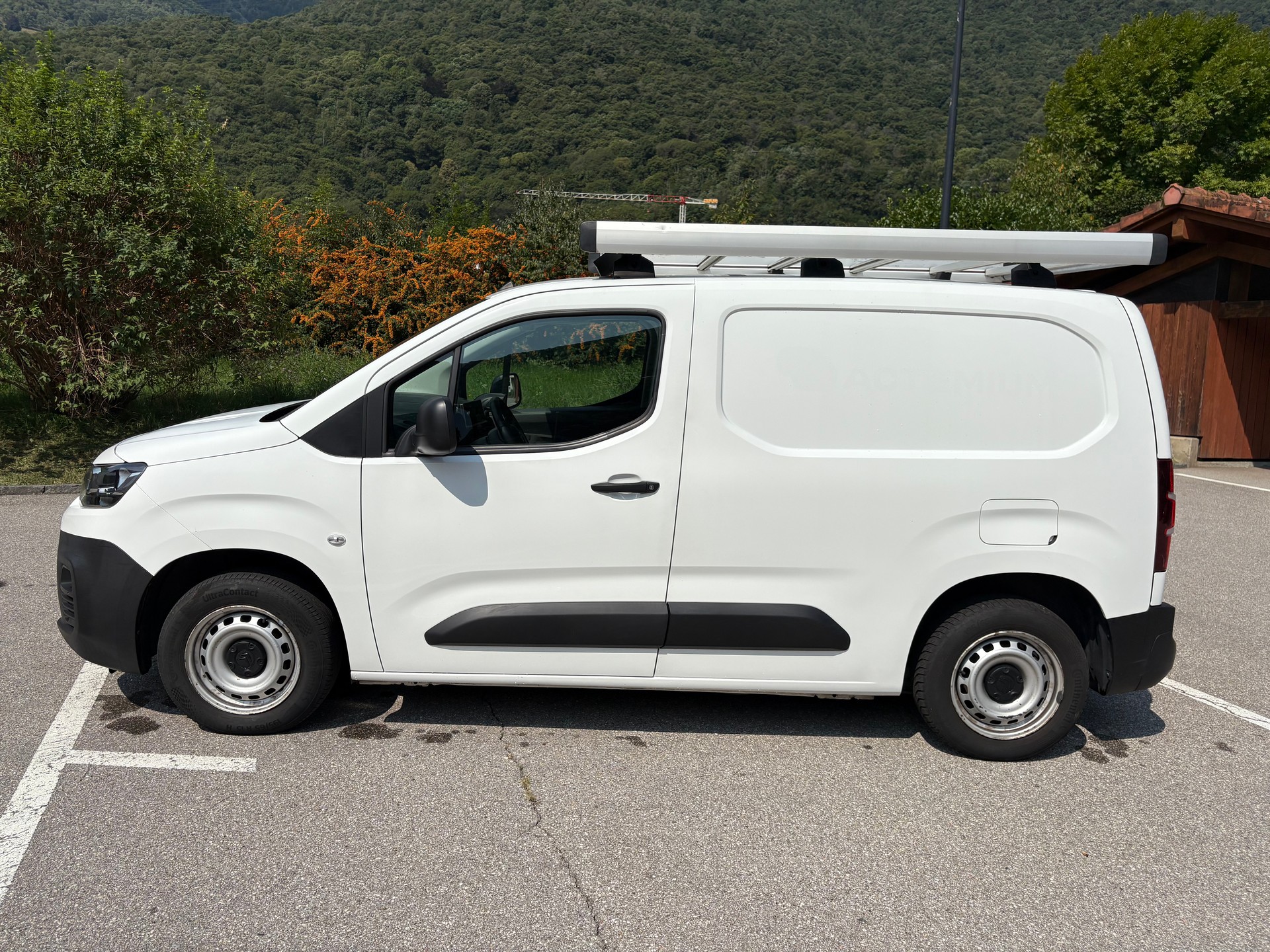 CITROEN Berlingo Van 1.5 Blue HDi 100 s/s Club 650kg-image-2