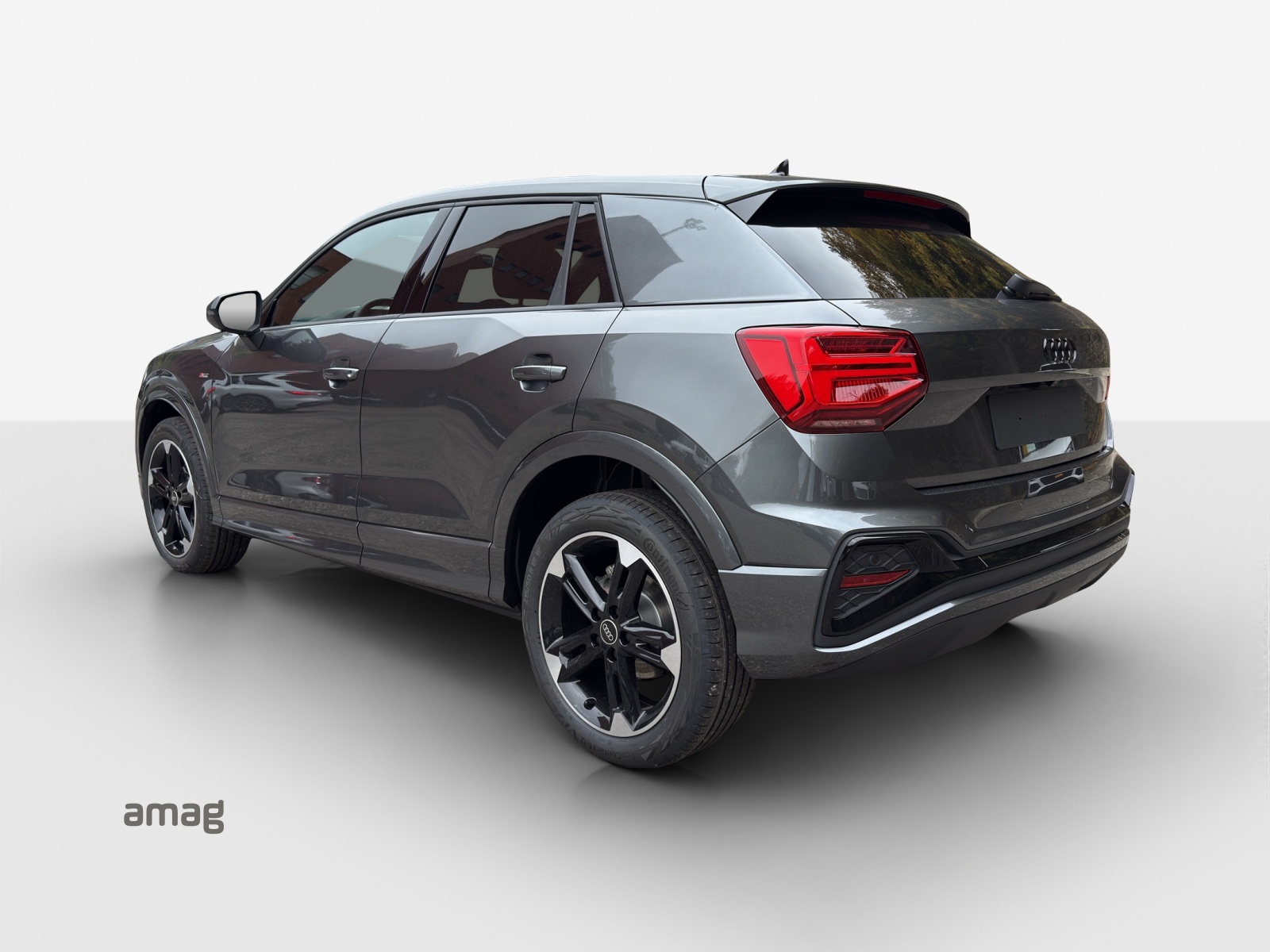 AUDI Q2 35 TFSI S line S-tronic-image-2