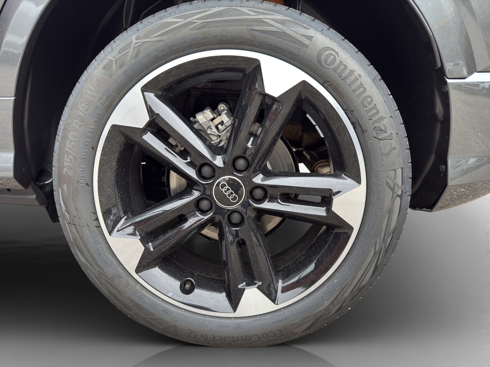 AUDI Q2 35 TFSI S line S-tronic-image-13