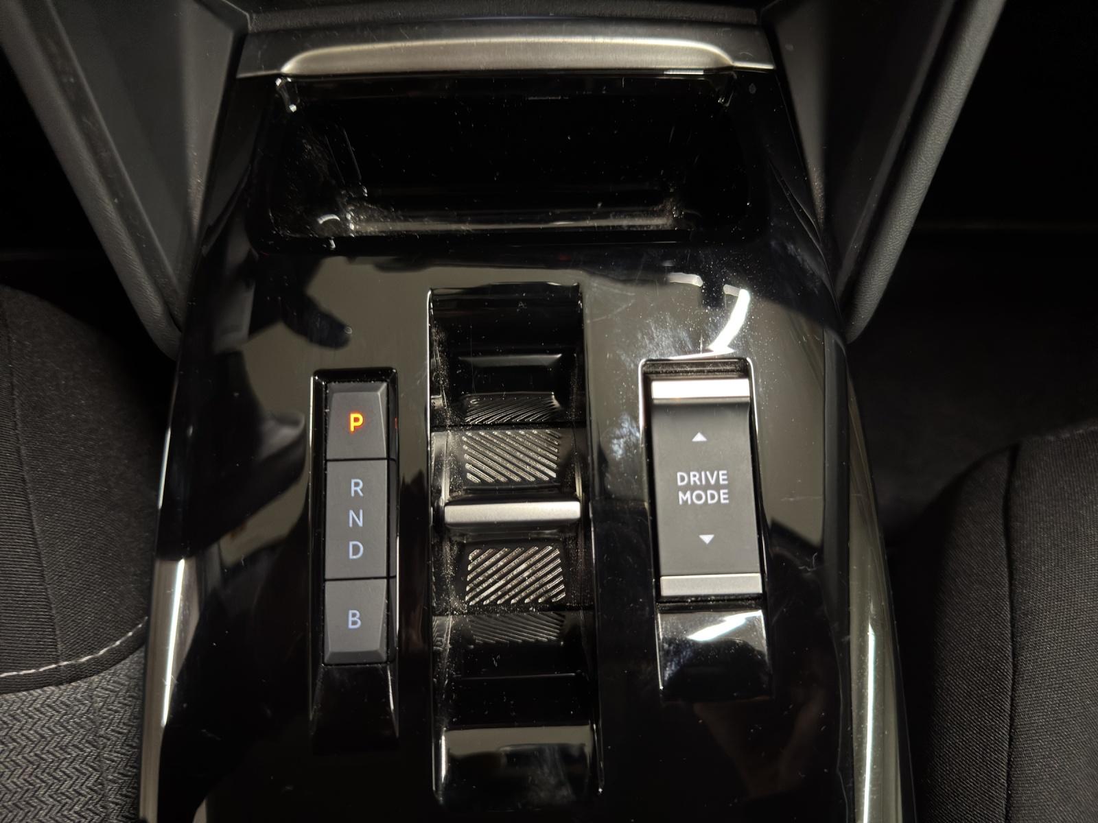 CITROEN e-C4 Feel-image-12