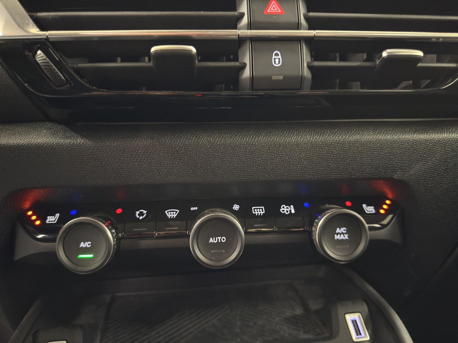 CITROEN e-C4 Feel-image-8