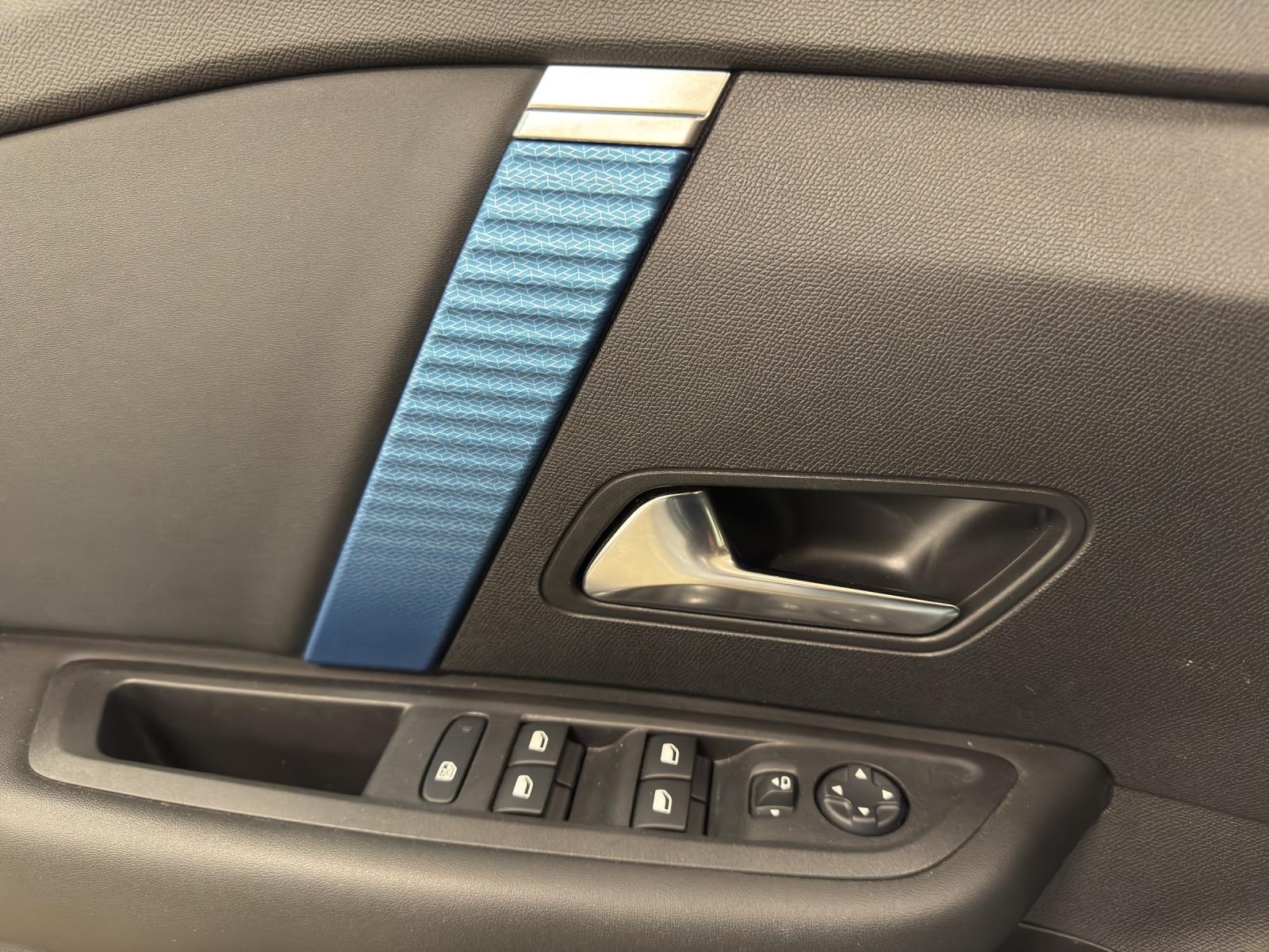 CITROEN e-C4 Feel-image-7