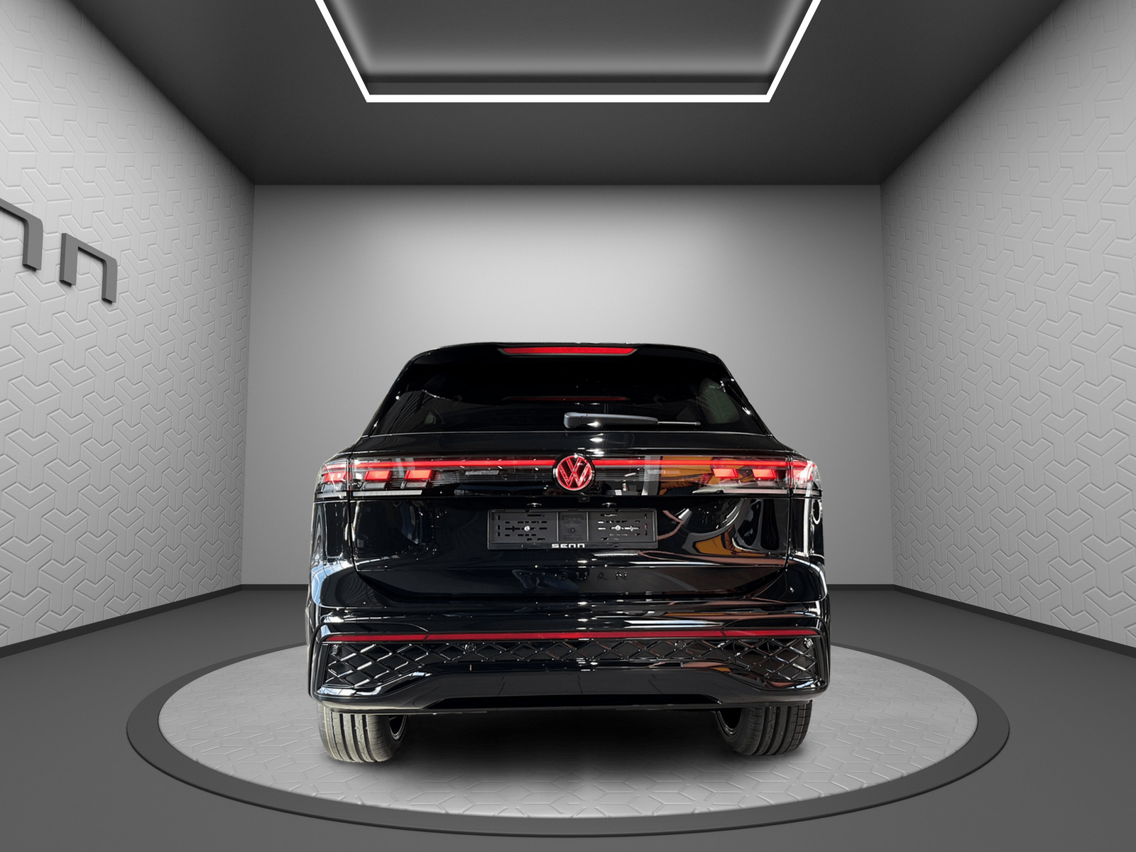 VW Tiguan 2.0 TSI United DSG 4Motion-image-4