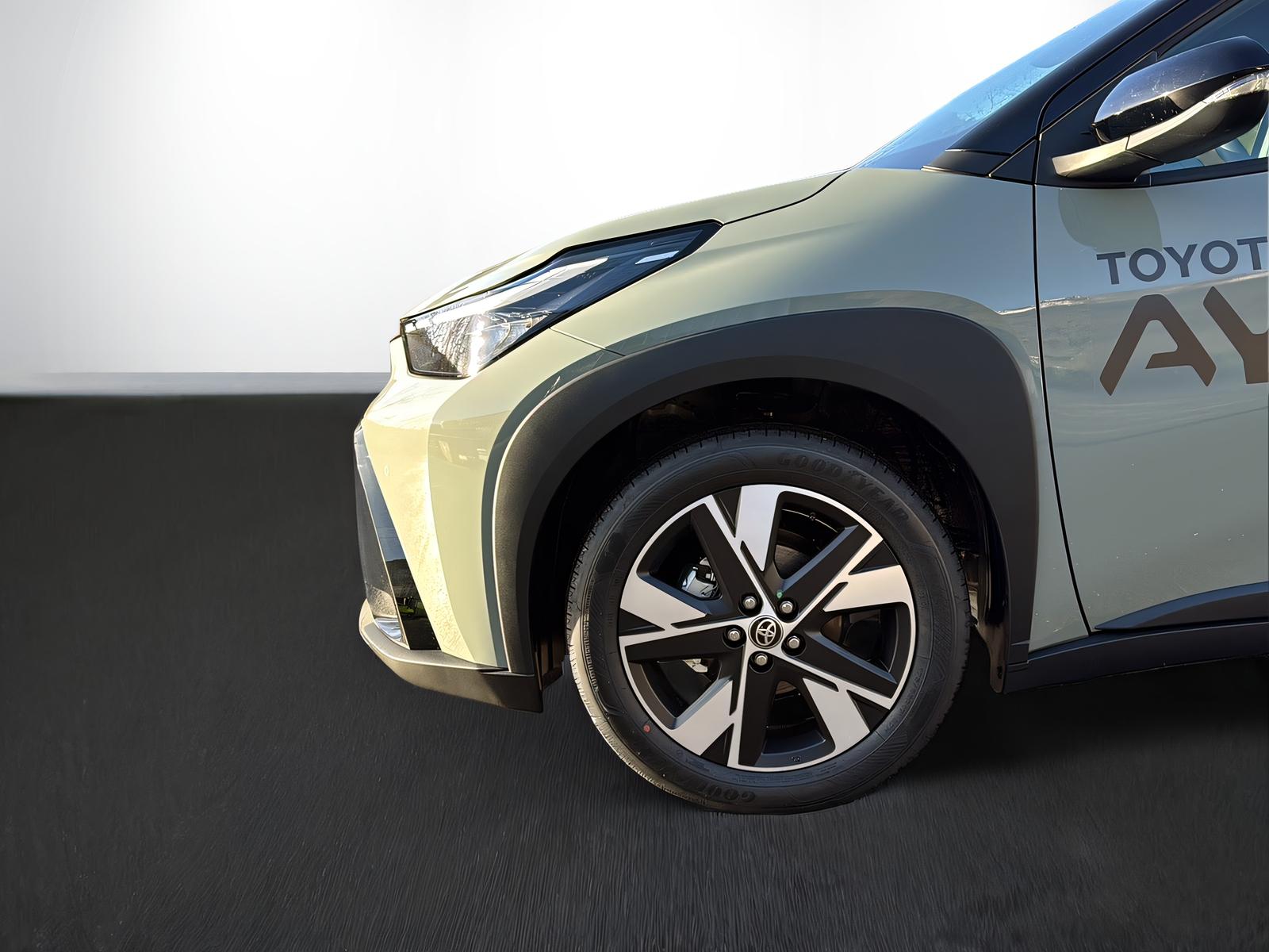 TOYOTA Aygo X 1.5 VVT-i HSD Trend-image-4