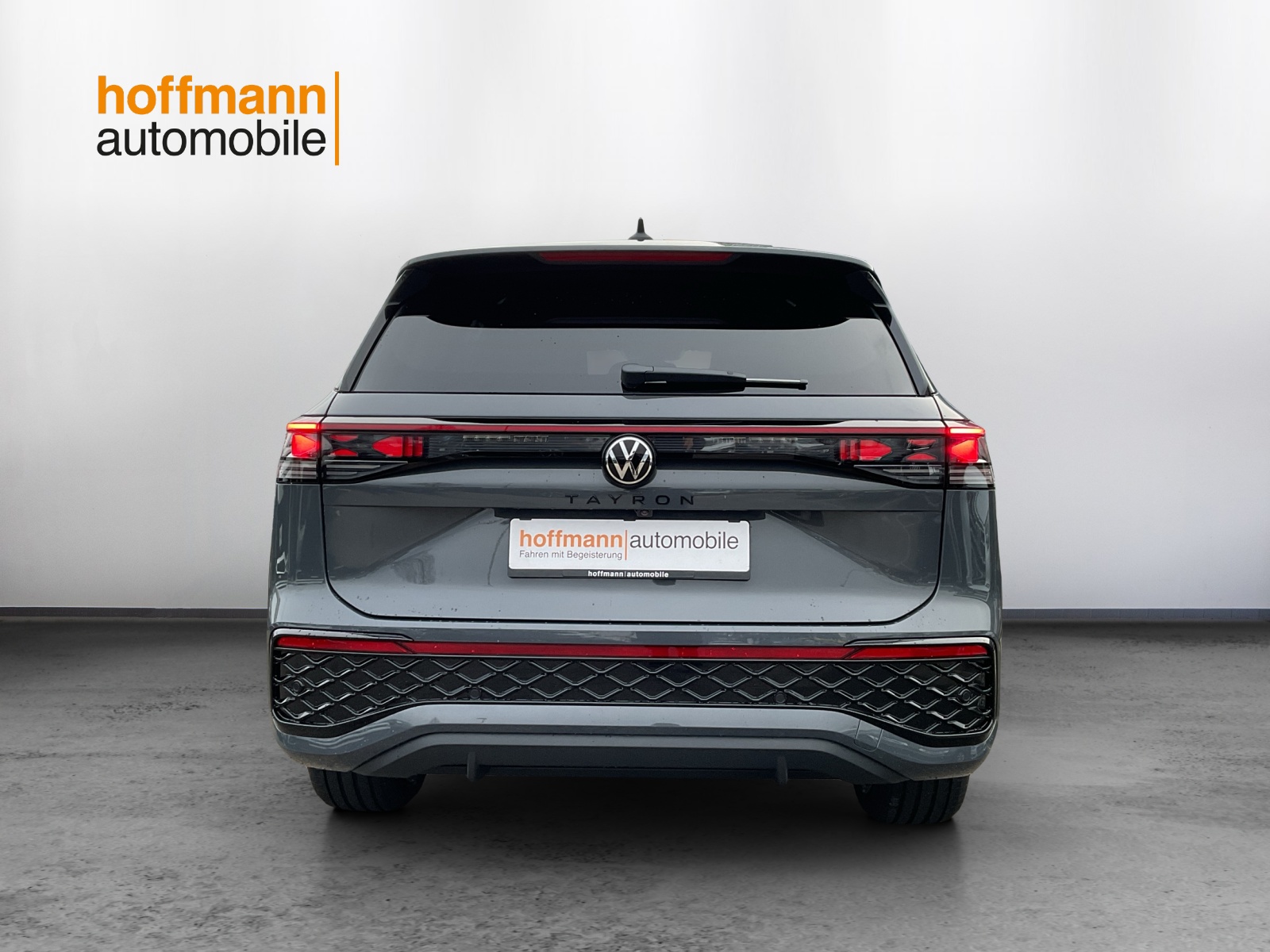 VW Tayron 2.0 TSI R-Line DSG 4Motion-image-4