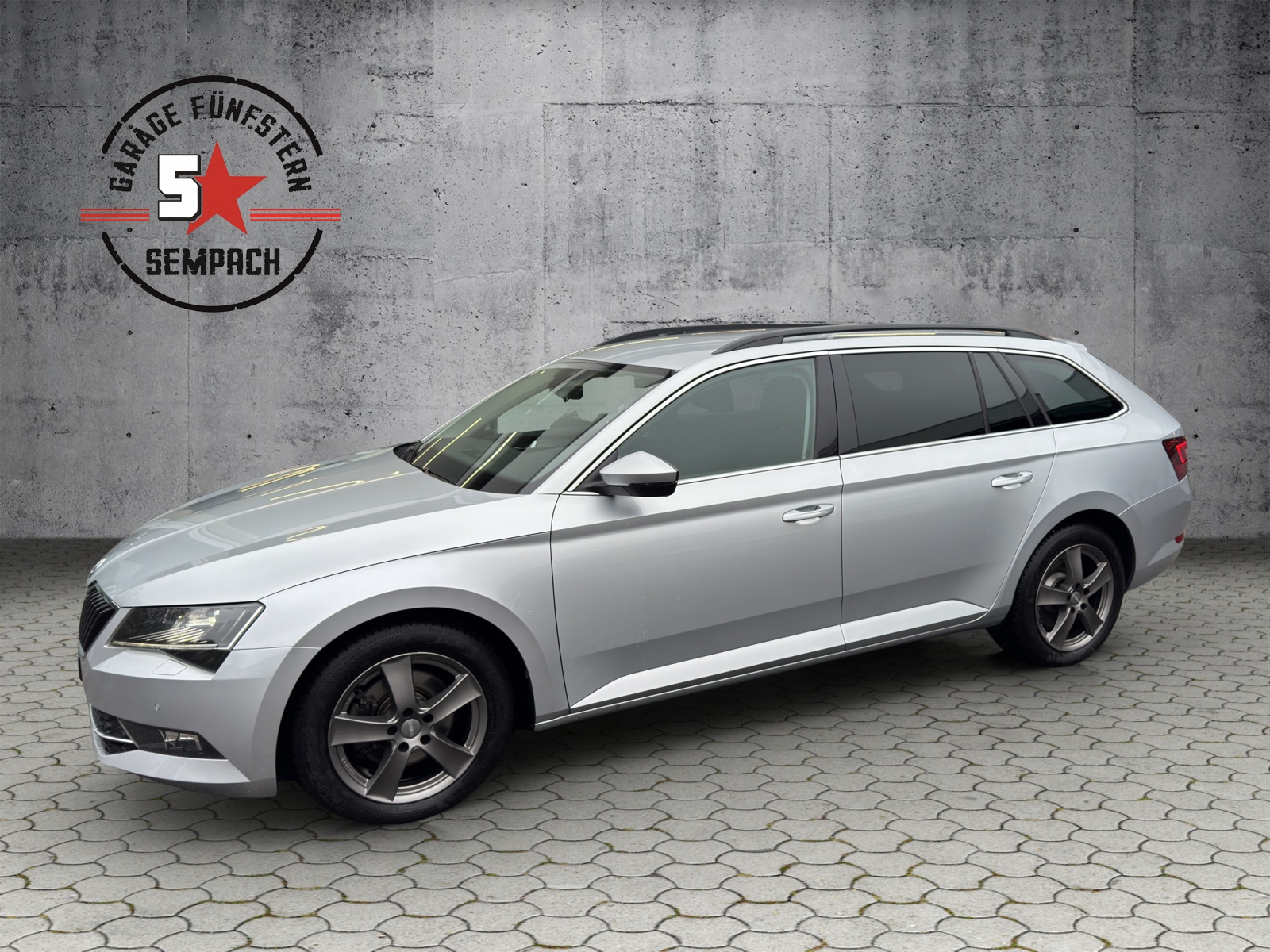 SKODA Superb Combi 2.0 TDi Ambition 4x4 DSG