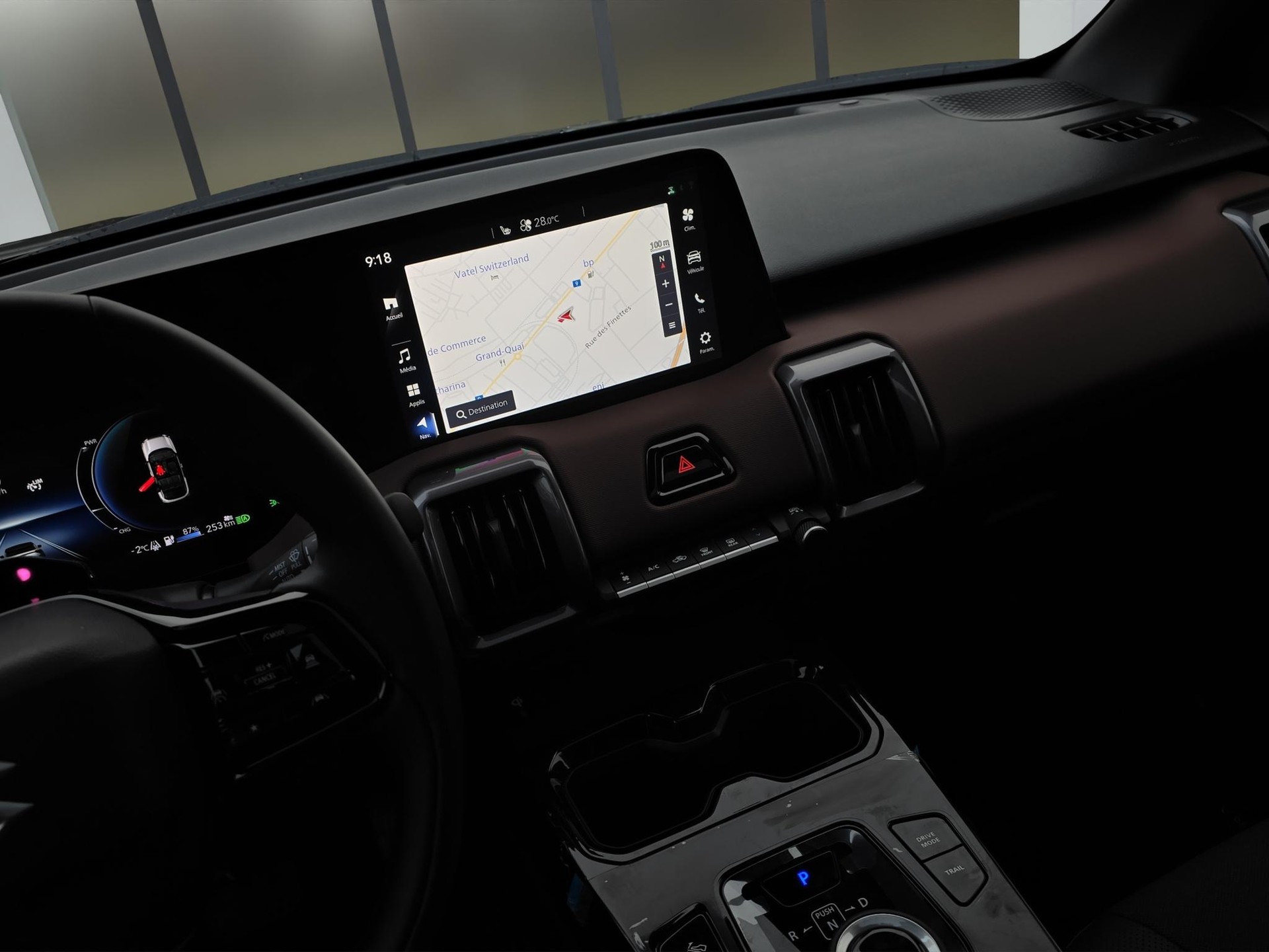 SUZUKI e Vitara Compact Top 4x4-image-10