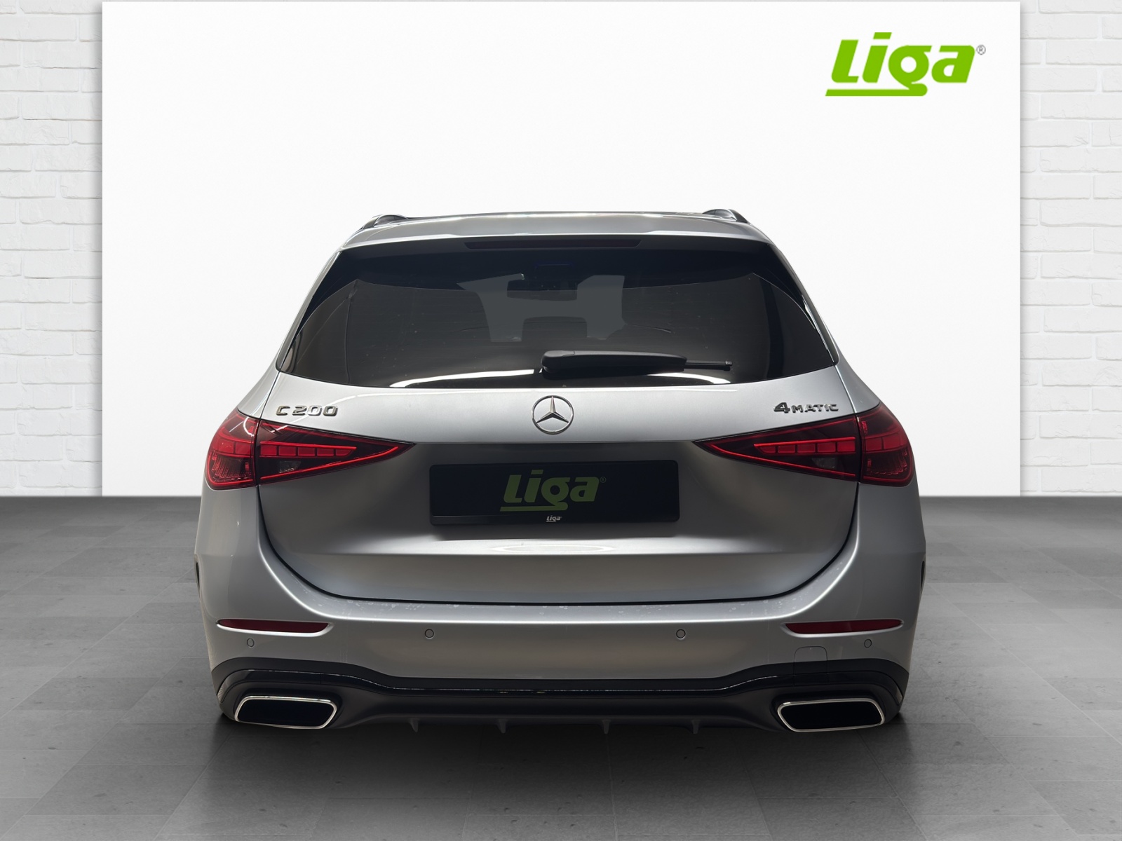 MERCEDES-BENZ C 200 AMG Line 4Matic-image-4