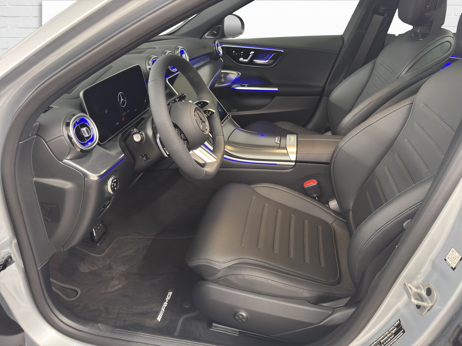MERCEDES-BENZ C 200 AMG Line 4Matic-image-6