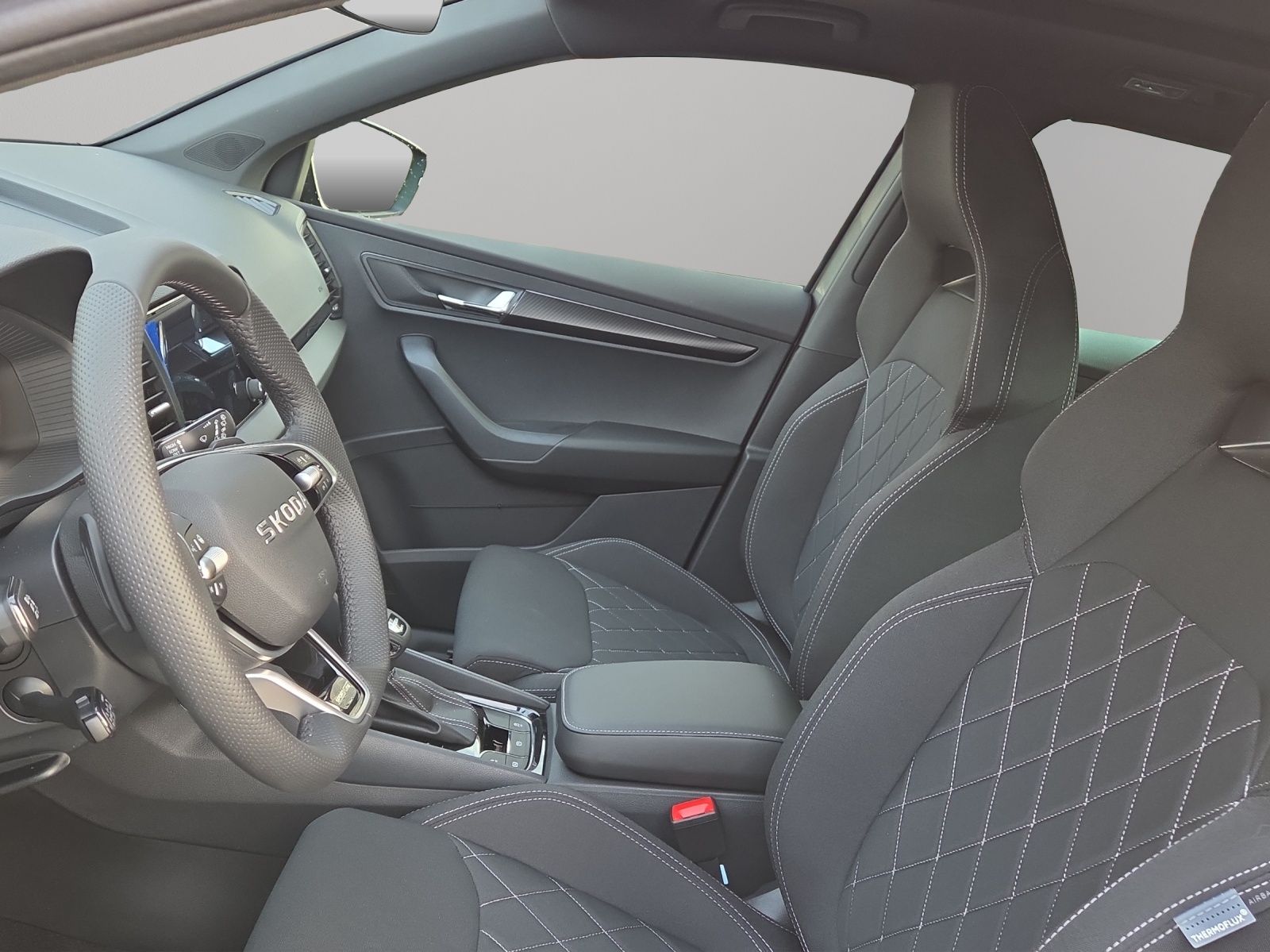 SKODA Karoq 2.0 TSI SportLine 4x4 DSG-image-5