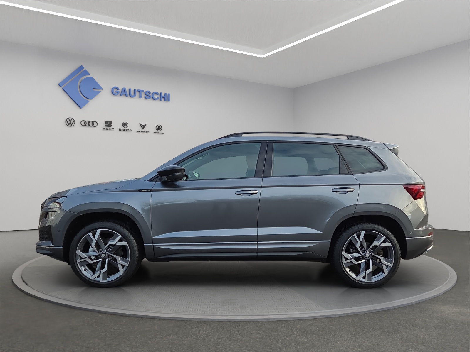 SKODA Karoq 2.0 TSI SportLine 4x4 DSG-image-1