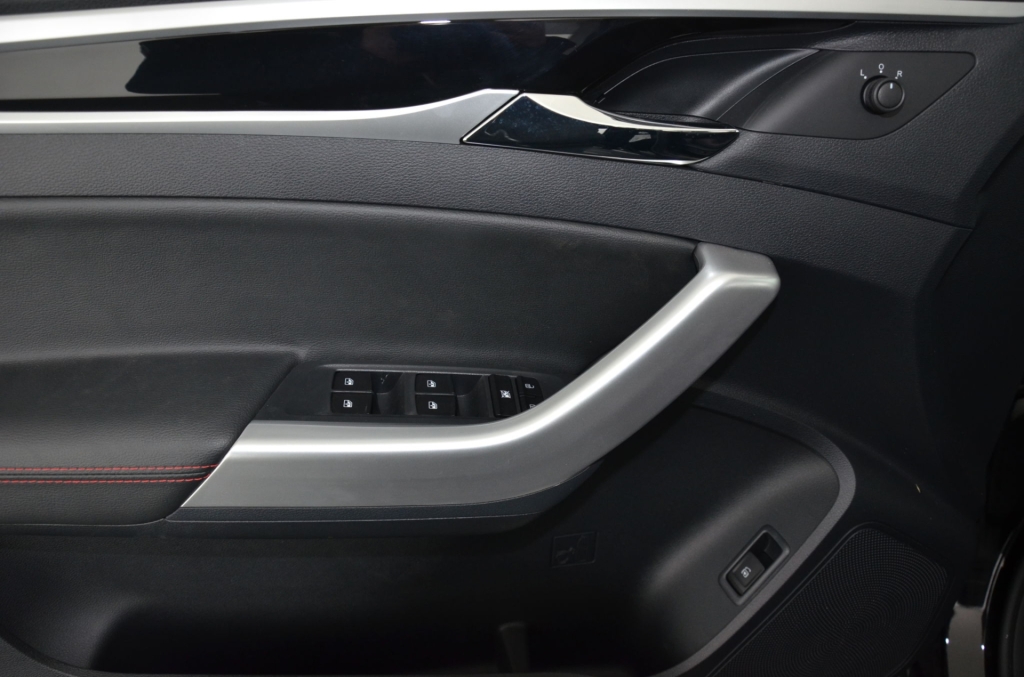 MAXUS T90 EV 89kWh Elite-image-22