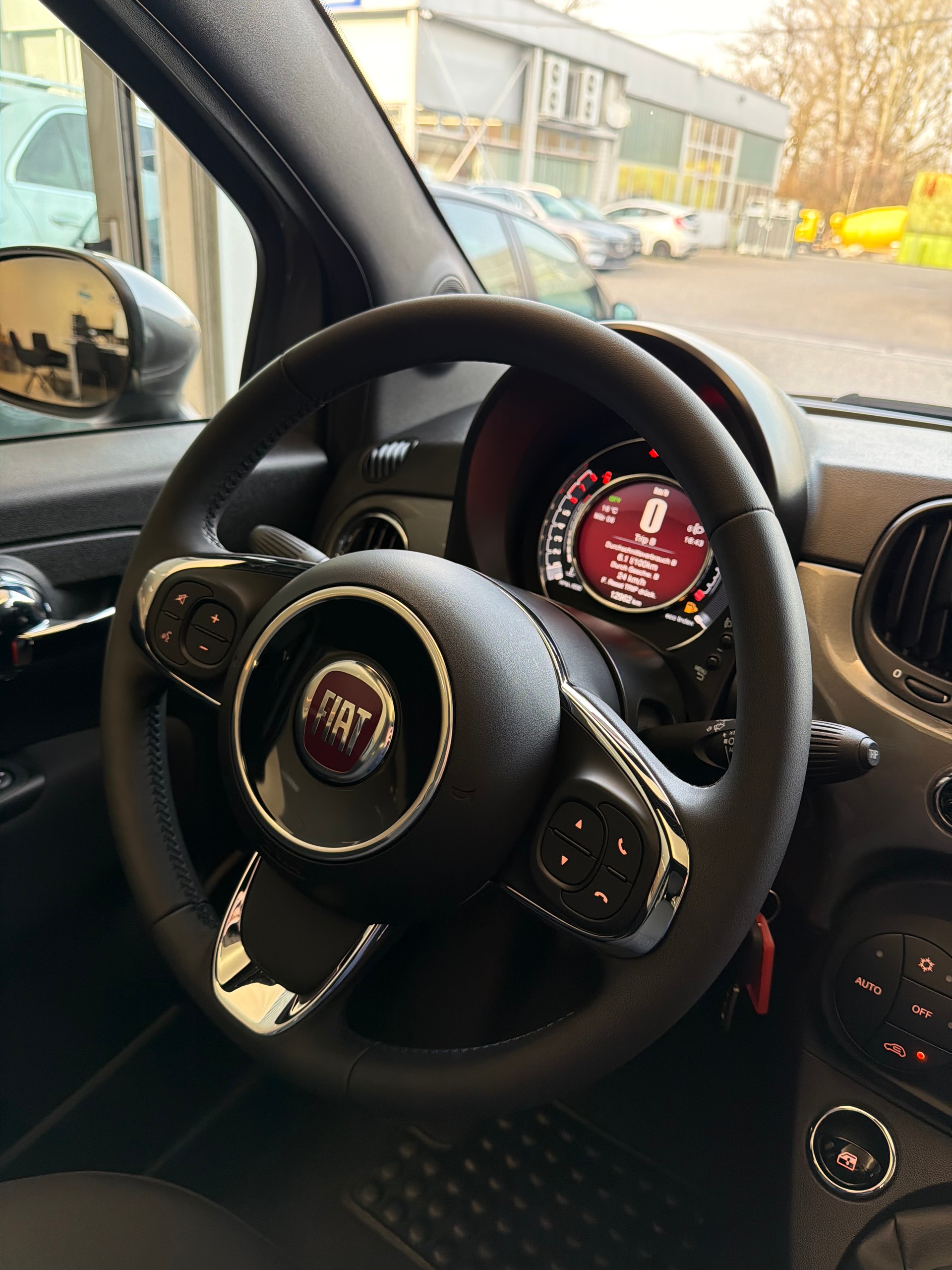 FIAT 500 1.0 N3 MildHybrid Swiss Edition-image-11