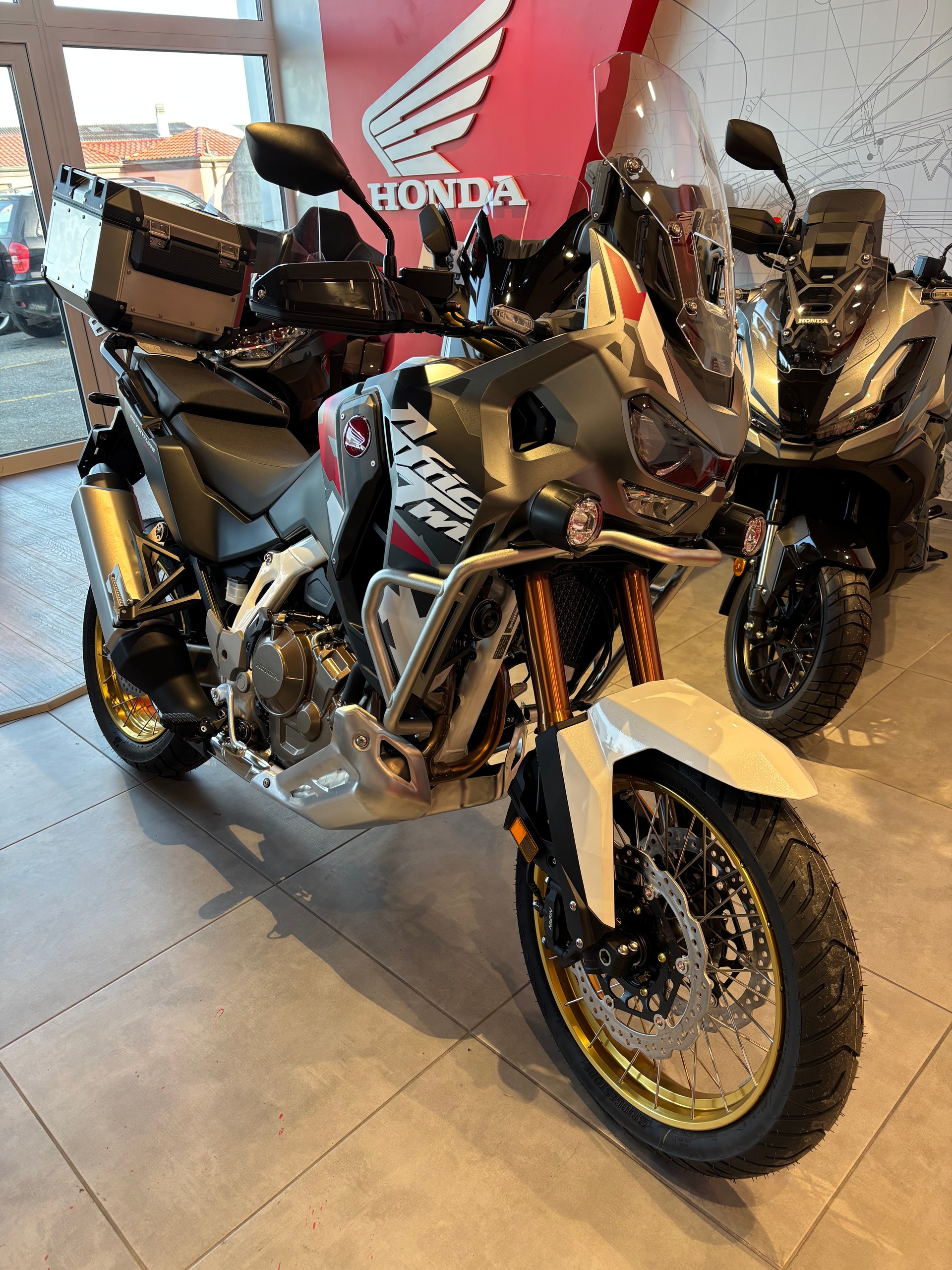 HONDA CRF 1100 Africa Twin Adventure Sports-image-2