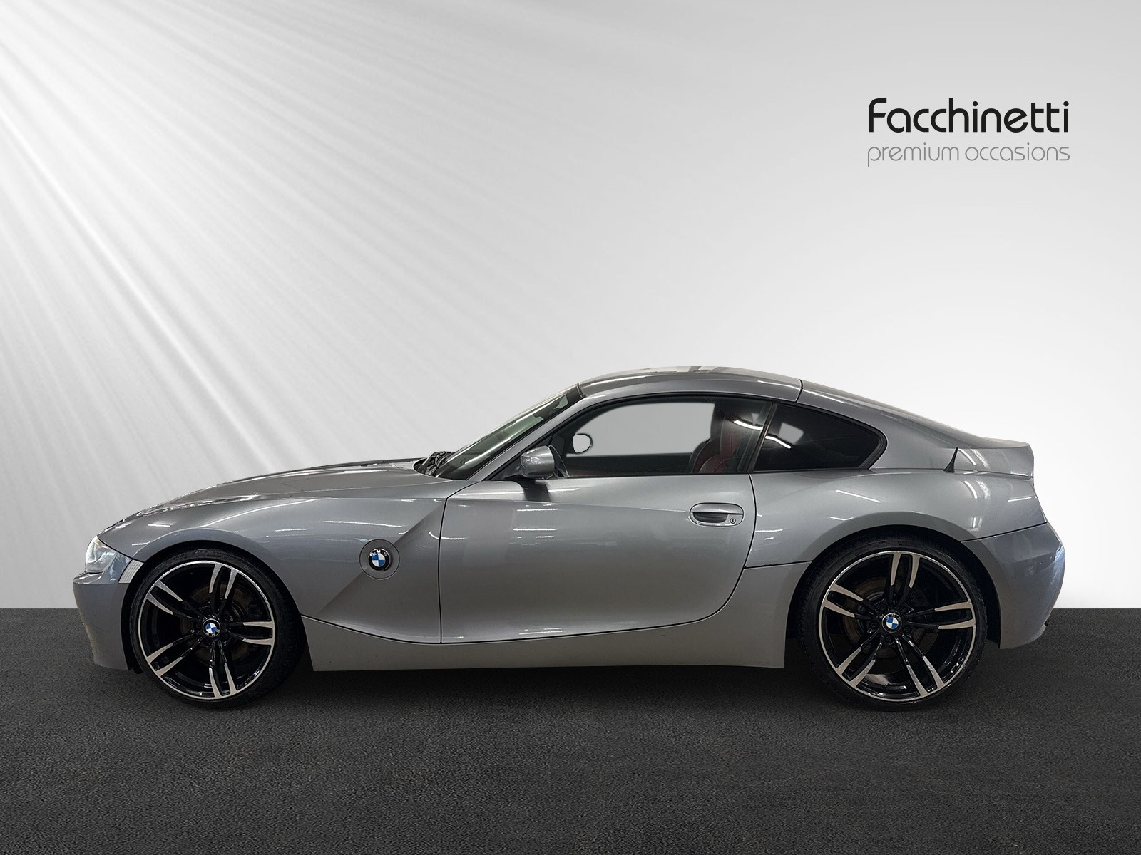 BMW Z4 3.0si Coupé-image-1
