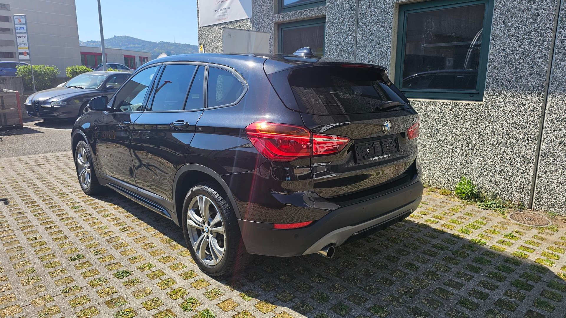 BMW X1 xDrive 18d xLine Steptronic-image-2