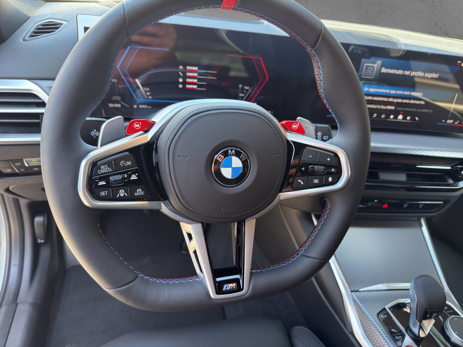 BMW M3 Touring xDrive Competition M-image-11