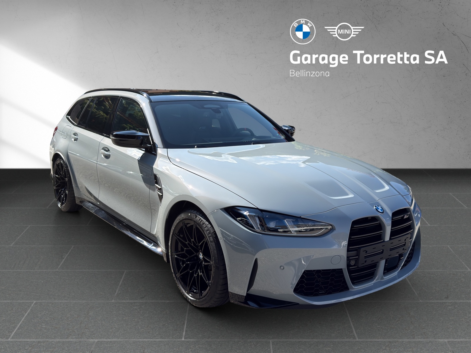 BMW M3 Touring xDrive Competition M-image-6