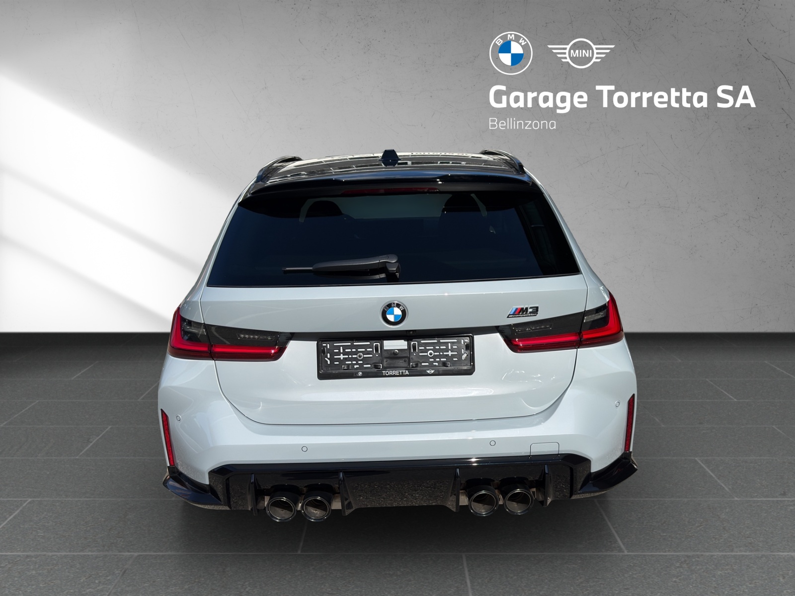 BMW M3 Touring xDrive Competition M-image-3