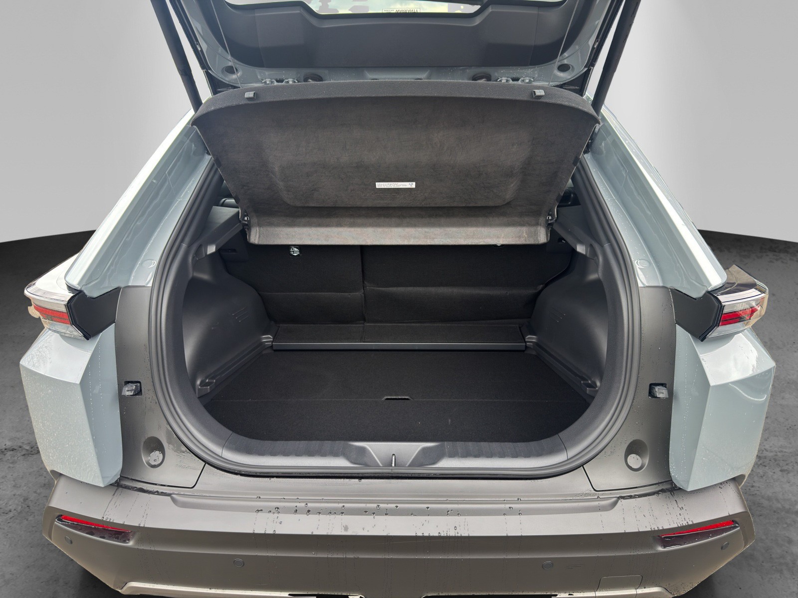 TOYOTA C-HR+ 77 kWh Style AWD-image-9