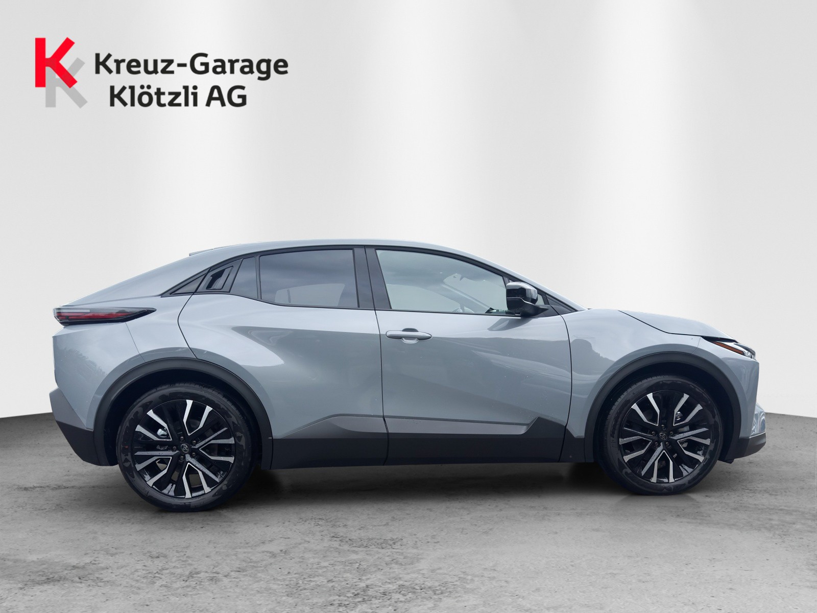 TOYOTA C-HR+ 77 kWh Style AWD-image-1