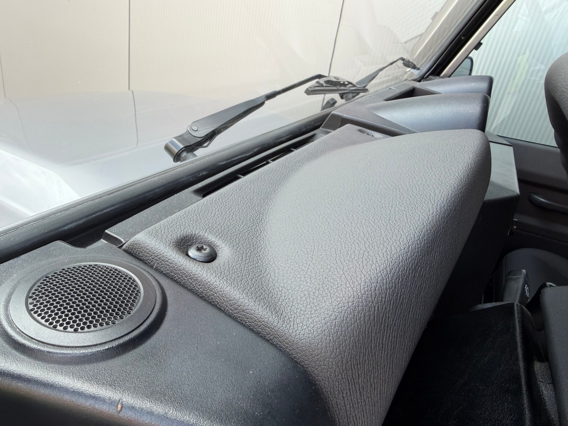 LAND ROVER Defender 130 TD4 2.2 *VERZINKT*-image-23